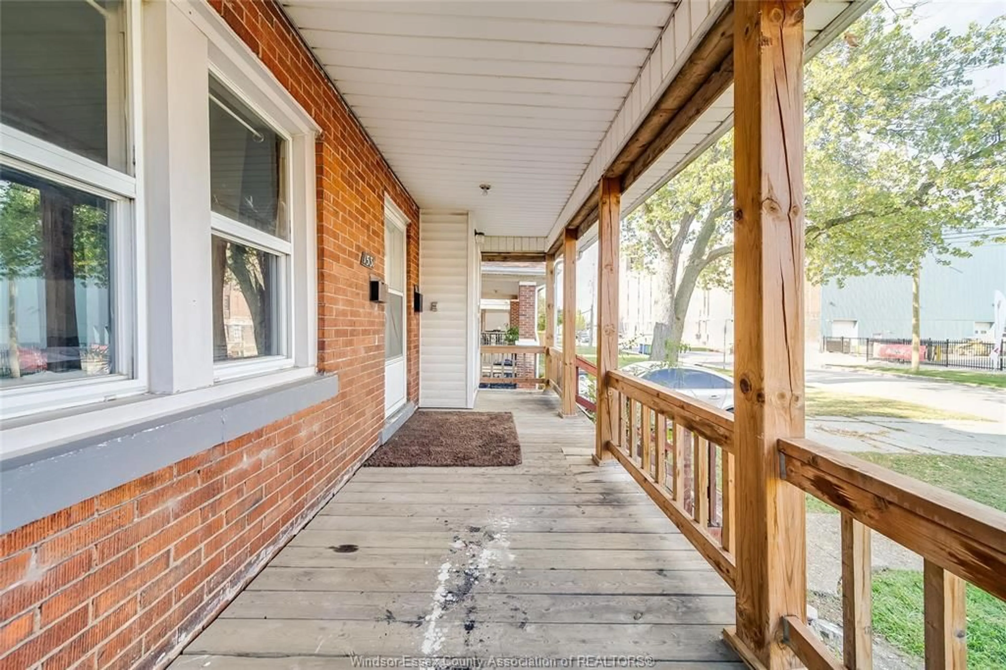 Patio, street for 1531 WINDSOR Ave, Windsor Ontario N8X 3M3