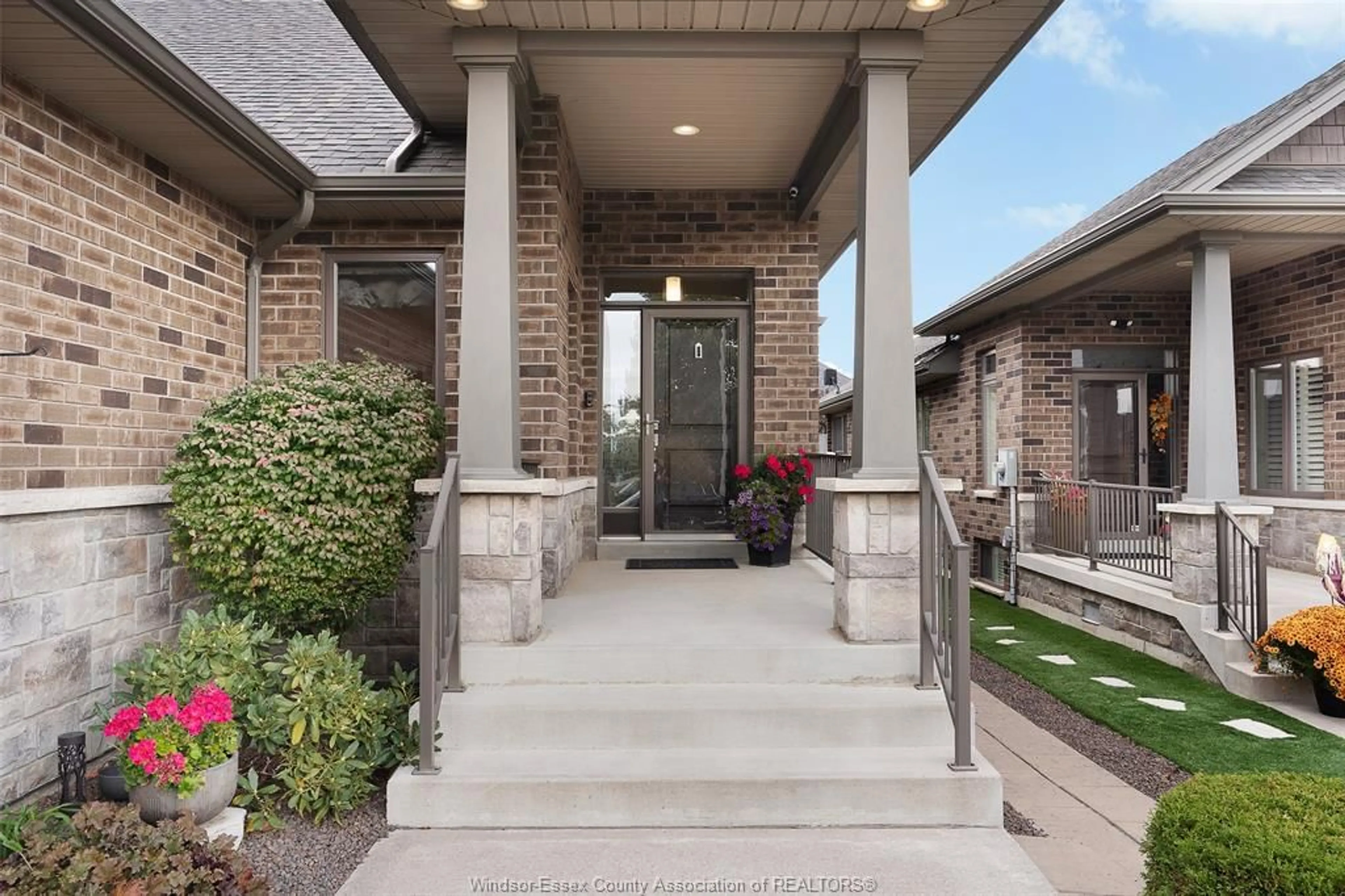 Unknown for 212 WOODYCREST, Kingsville Ontario N9Y 0B8