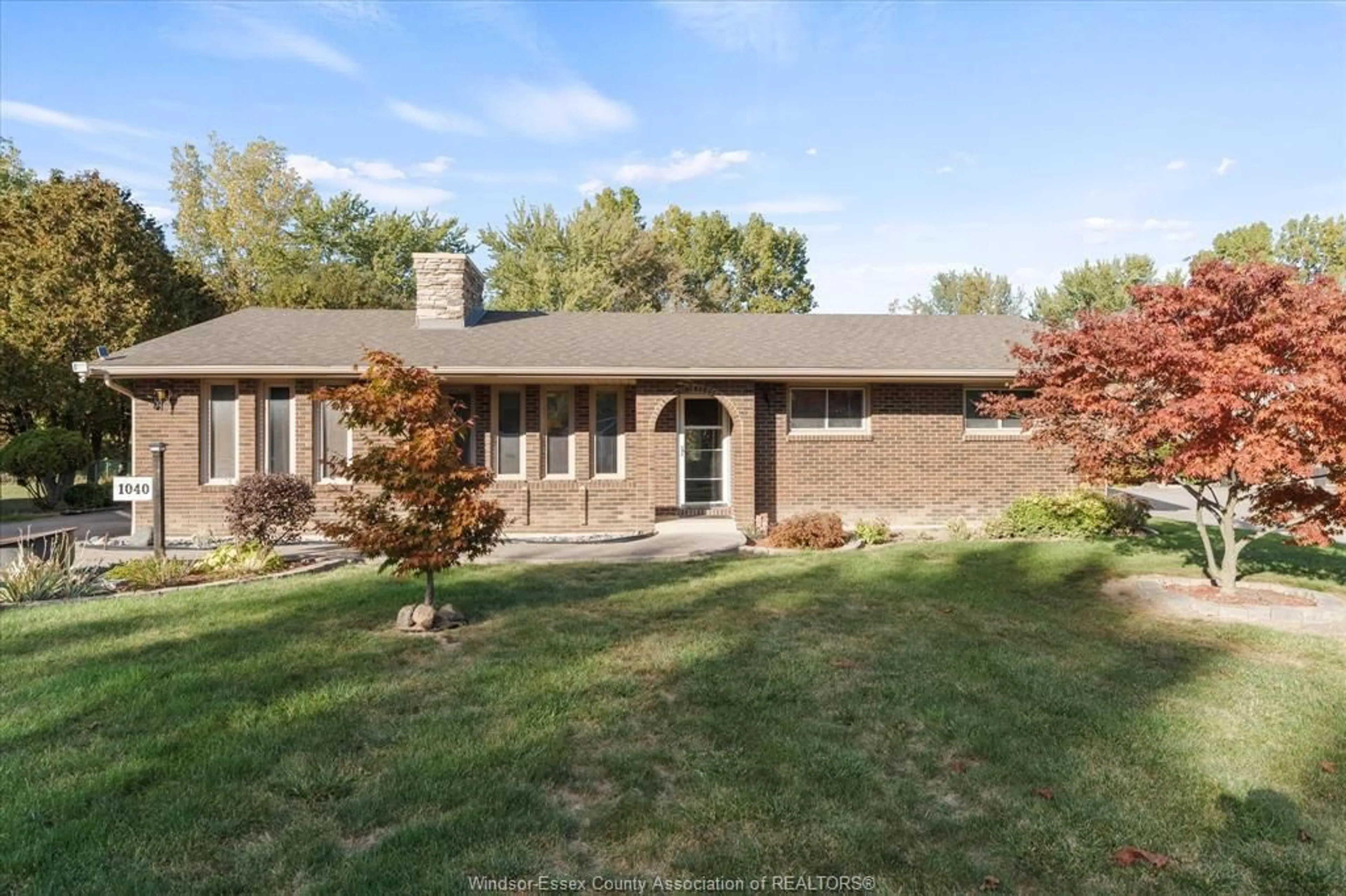 Home with brick exterior material, unknown for 1040 MAJOR ST, Lakeshore Ontario N0R 1A0