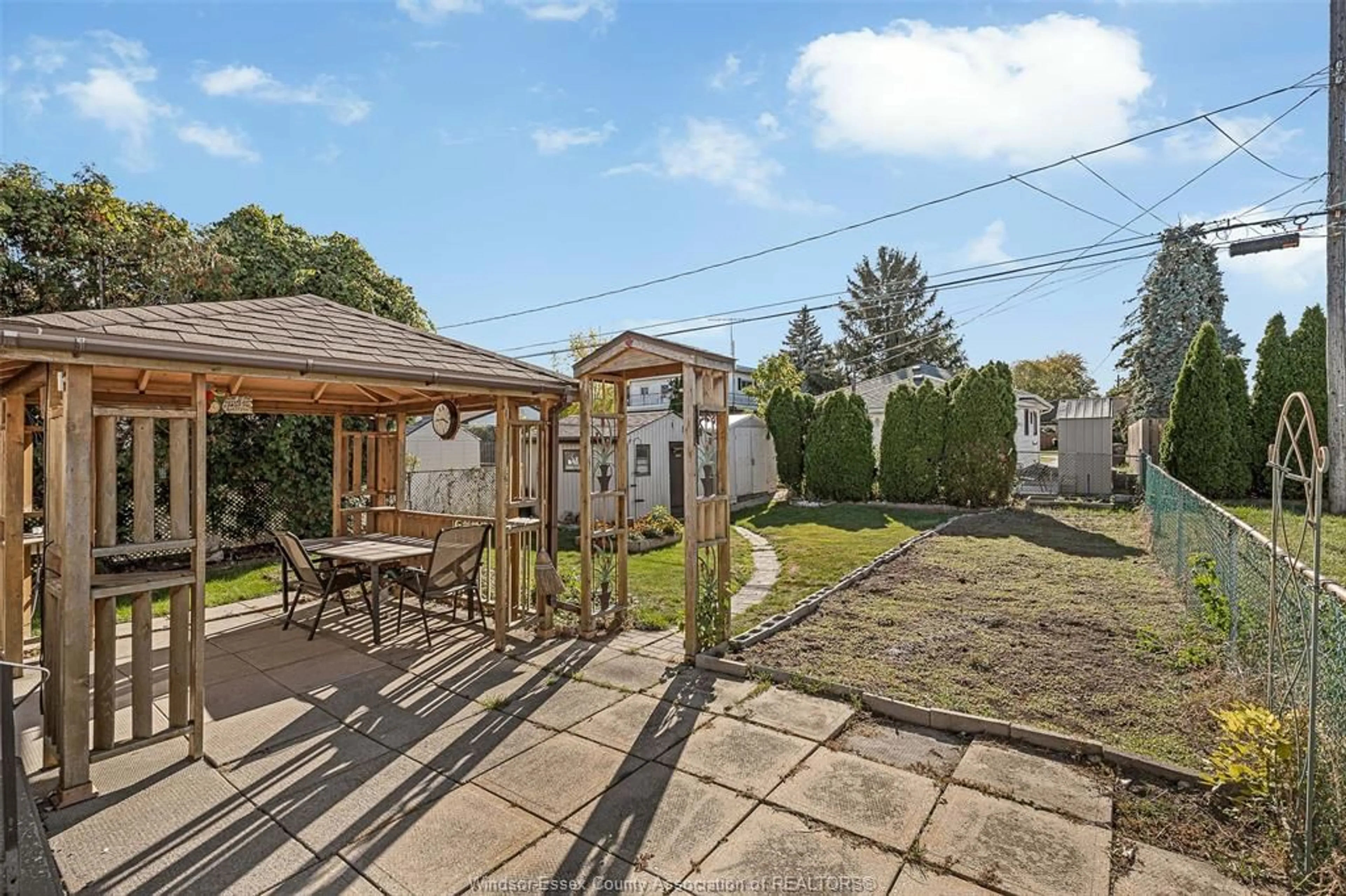 Patio, street for 2629 MELDRUM Rd, Windsor Ontario N8W 4G3