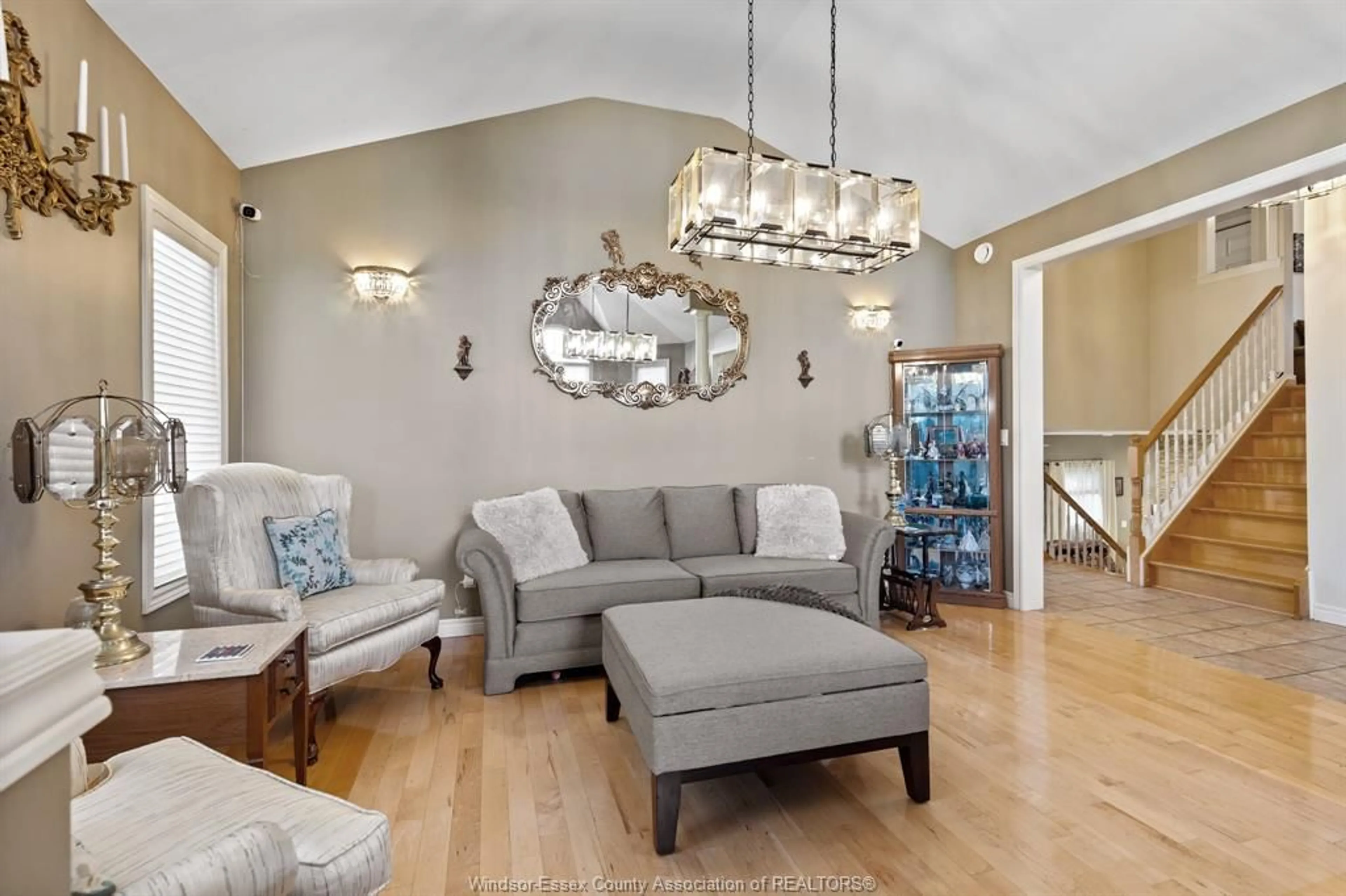 Living room with furniture, unknown for 12 CAMBRIDGE Crt, Amherstburg Ontario N9V 4B5