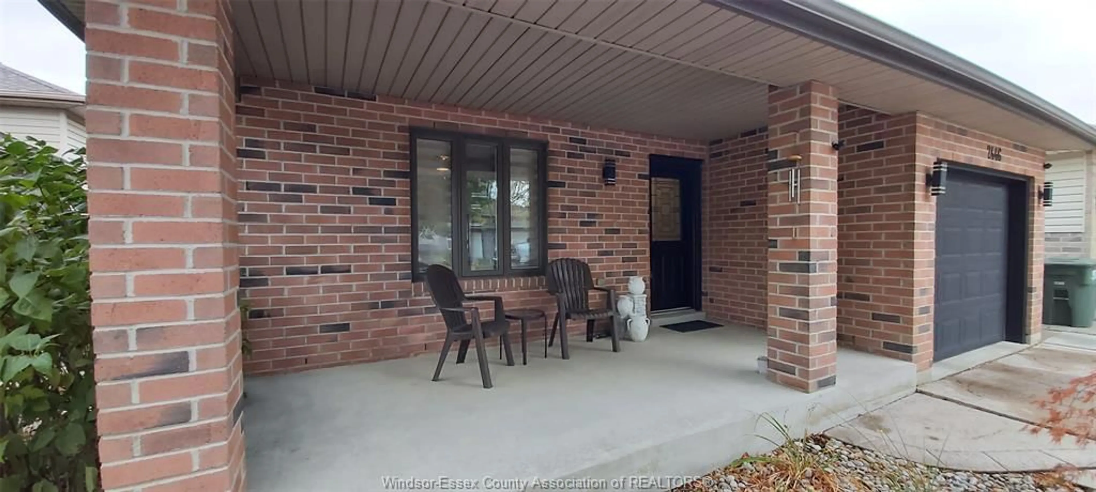 Patio, street for 2446 GATWICK Ave, Windsor Ontario N8P 1Y7