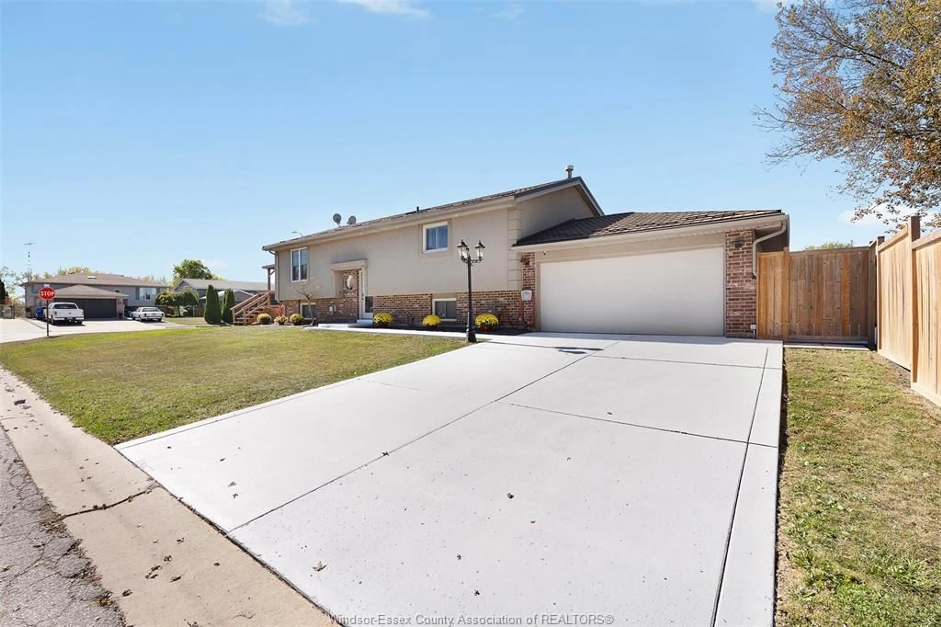 A pic from outside/outdoor area/front of a property/back of a property/a pic from drone, street for 461 DESJARDINS St, Belle River Ontario N0R 1A0