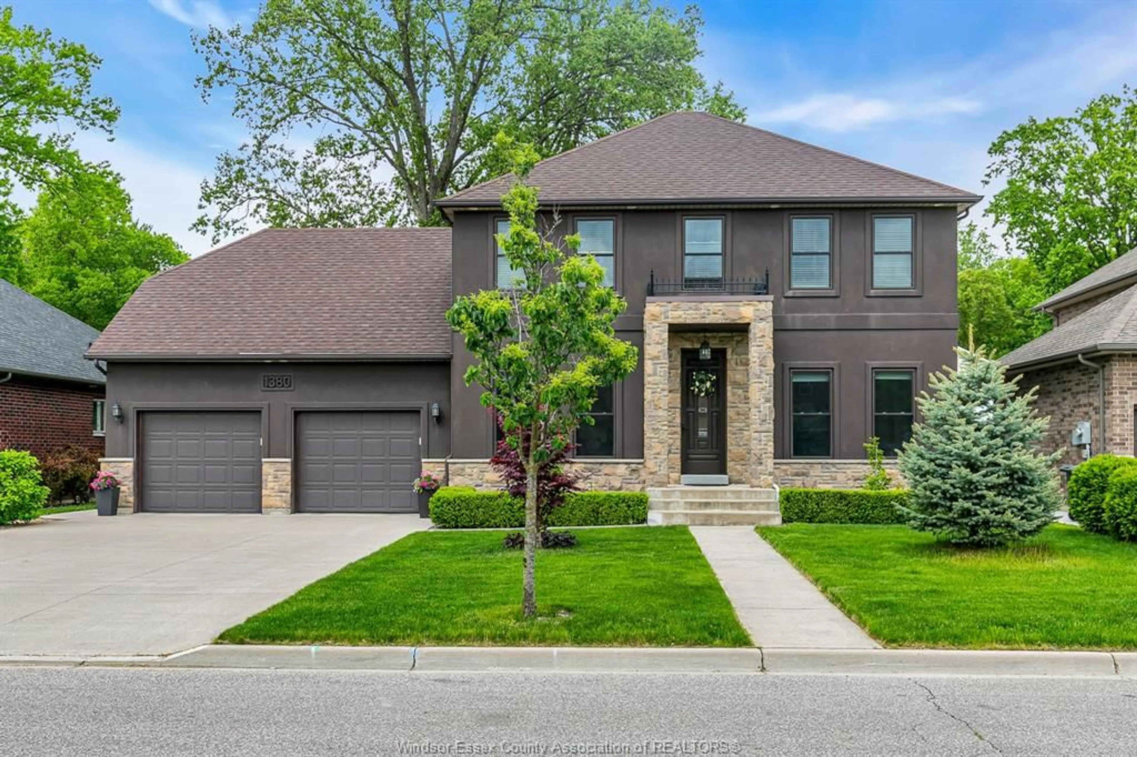 Home with brick exterior material, street for 1380 MAPLE Ave, LaSalle Ontario N9J 0B3