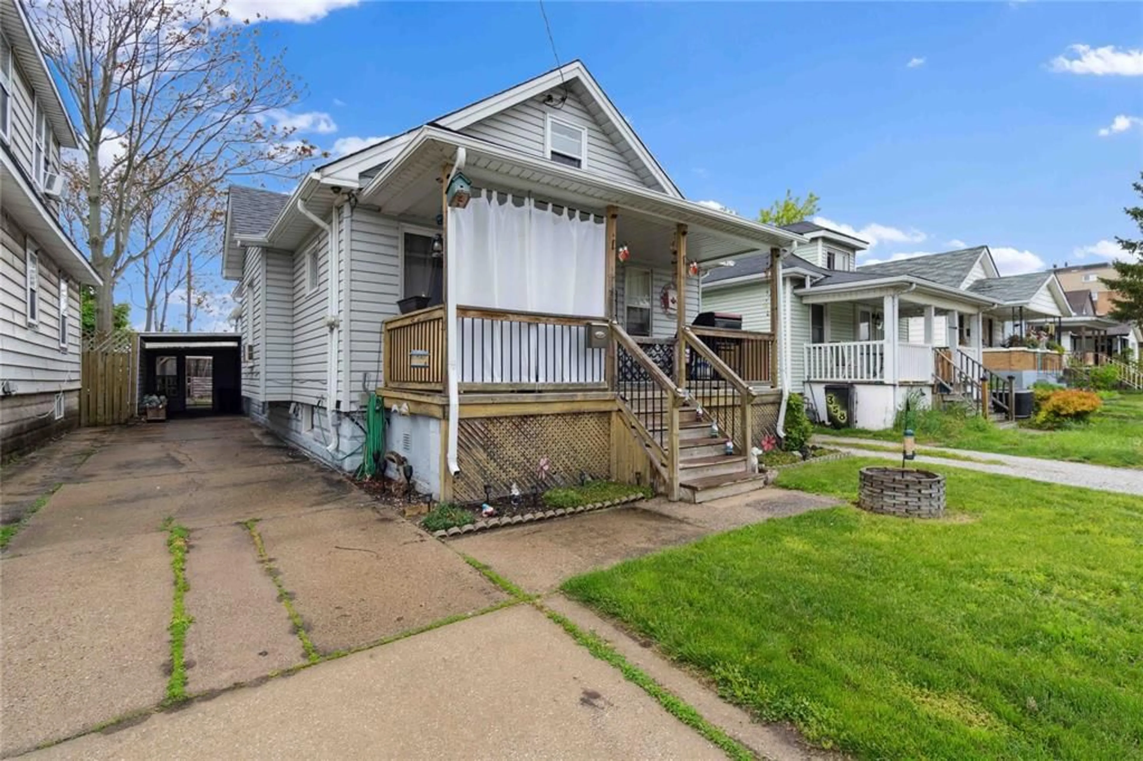 Unknown for 356 EXMOUTH St, Sarnia Ontario N7T 5N6