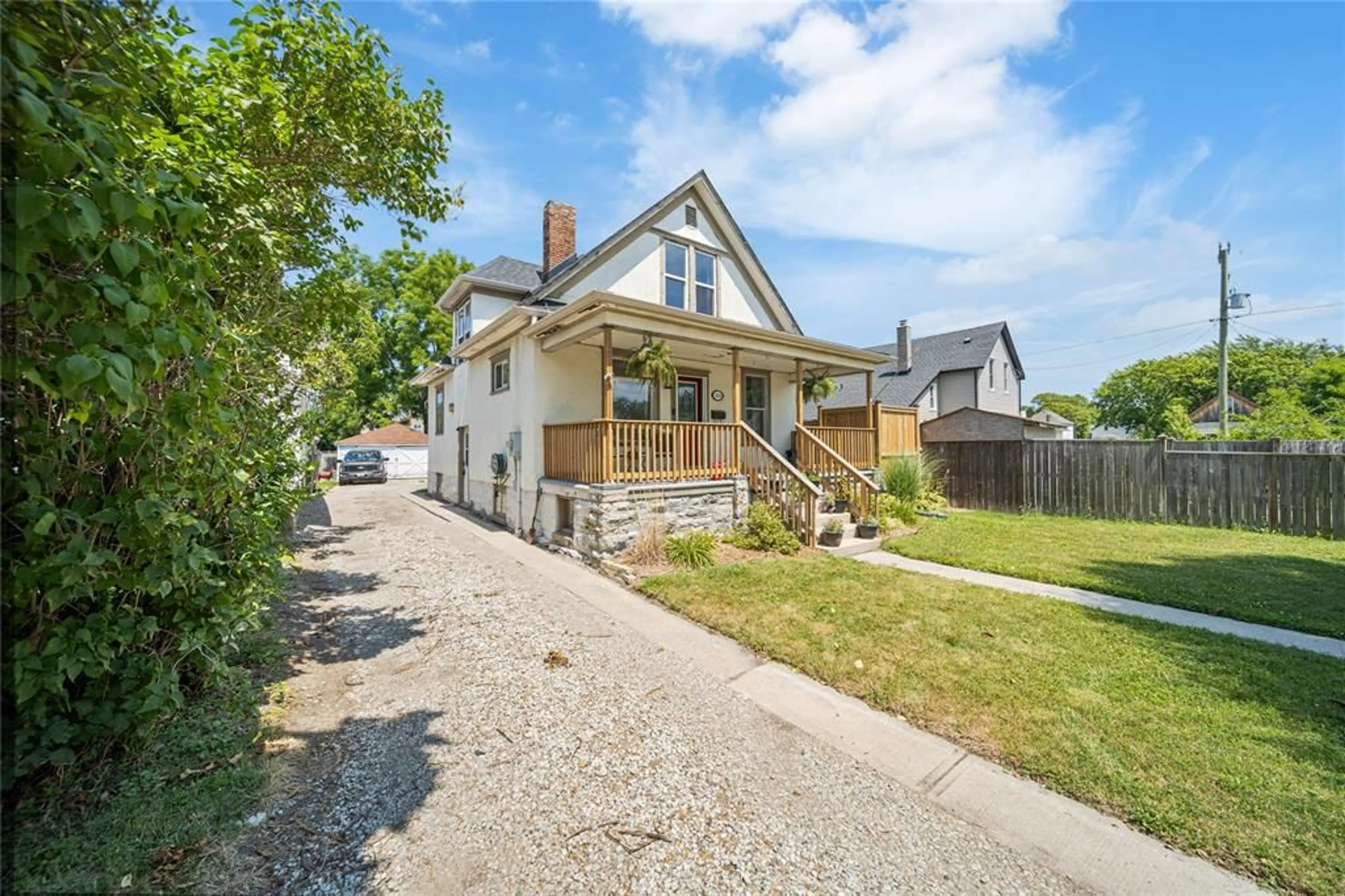 Unknown for 224 CONFEDERATION St, Sarnia Ontario N7T 1Z8