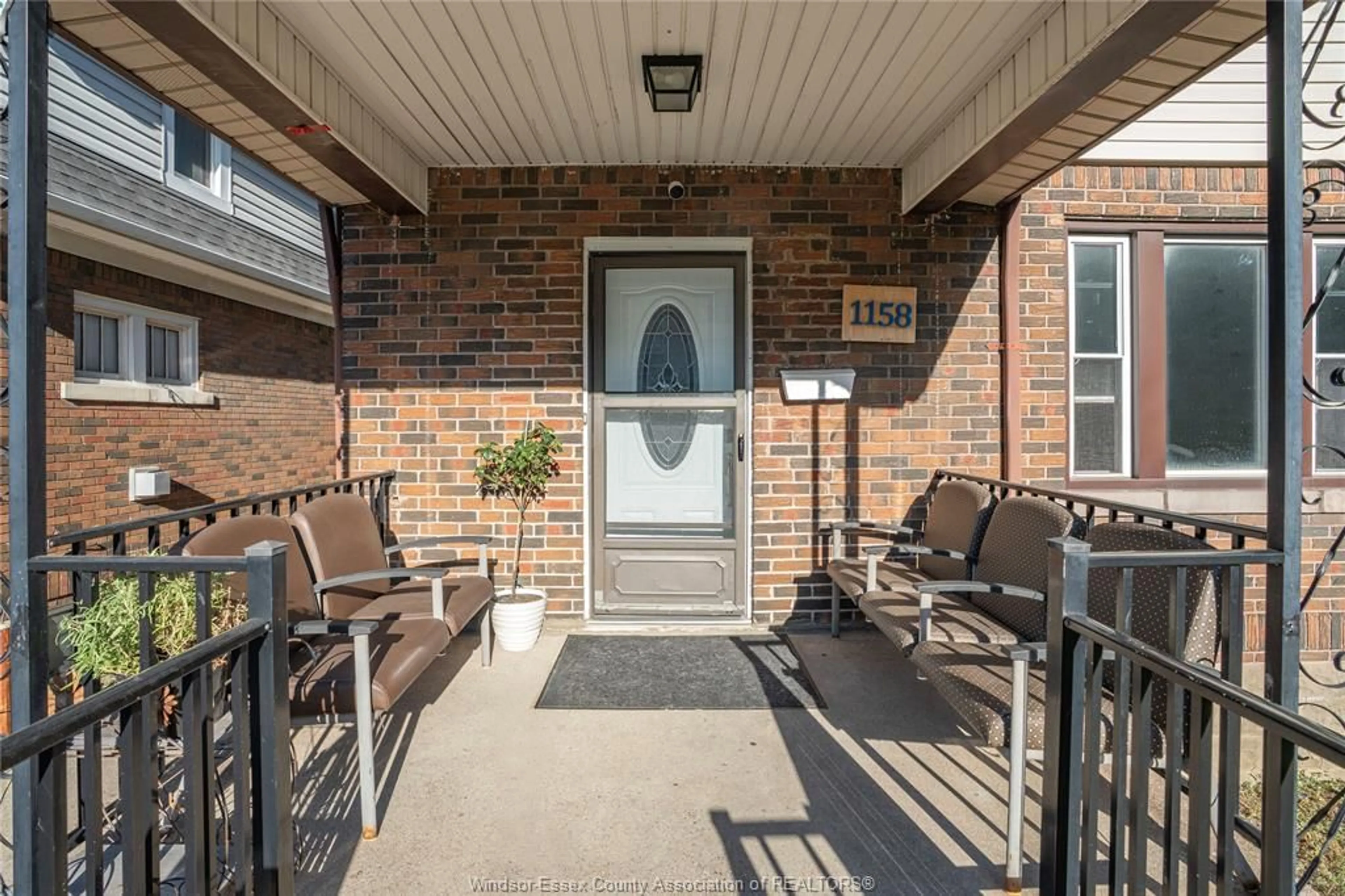 Unknown for 1158 PARENT Ave, Windsor Ontario N9A 2E5