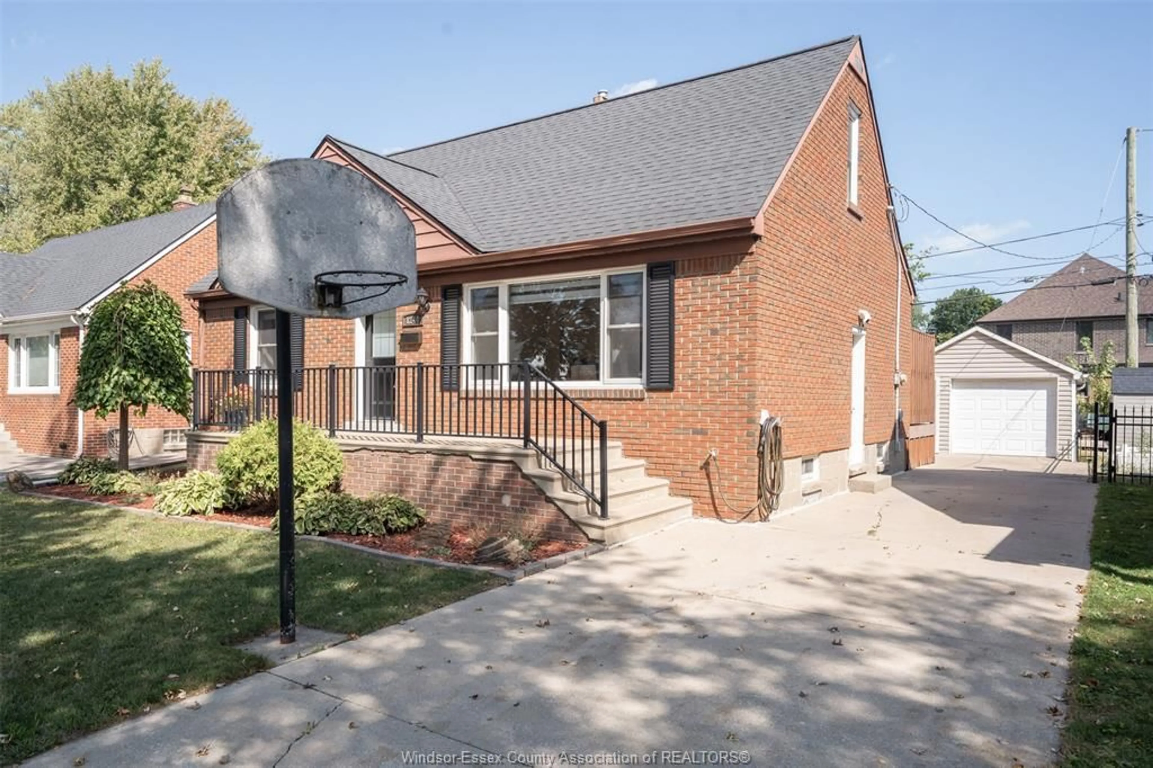 Home with brick exterior material, street for 1240 BELLE ISLE VIEW Blvd, Windsor Ontario N8S 3G7