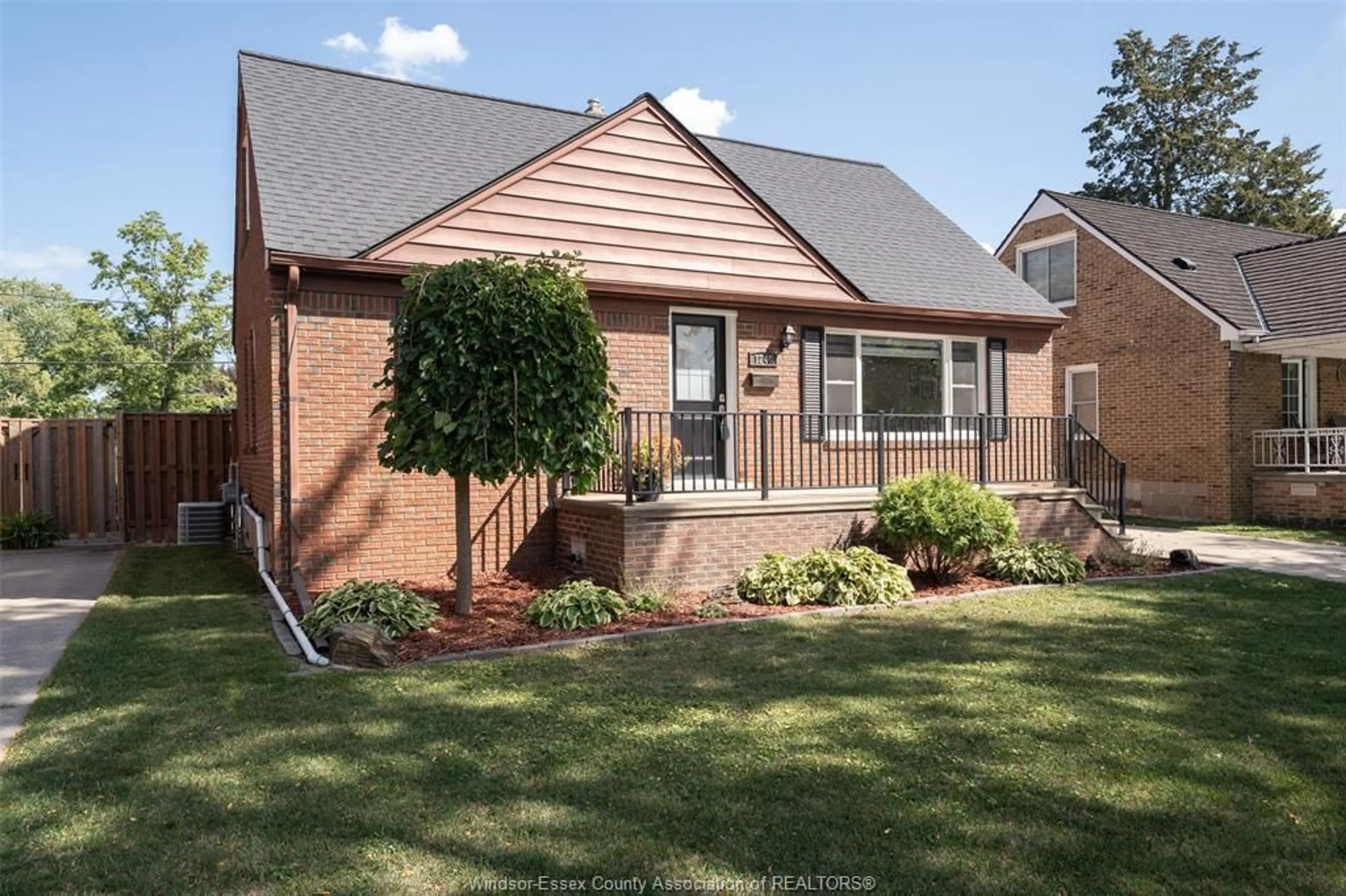Home with brick exterior material, street for 1240 BELLE ISLE VIEW Blvd, Windsor Ontario N8S 3G7