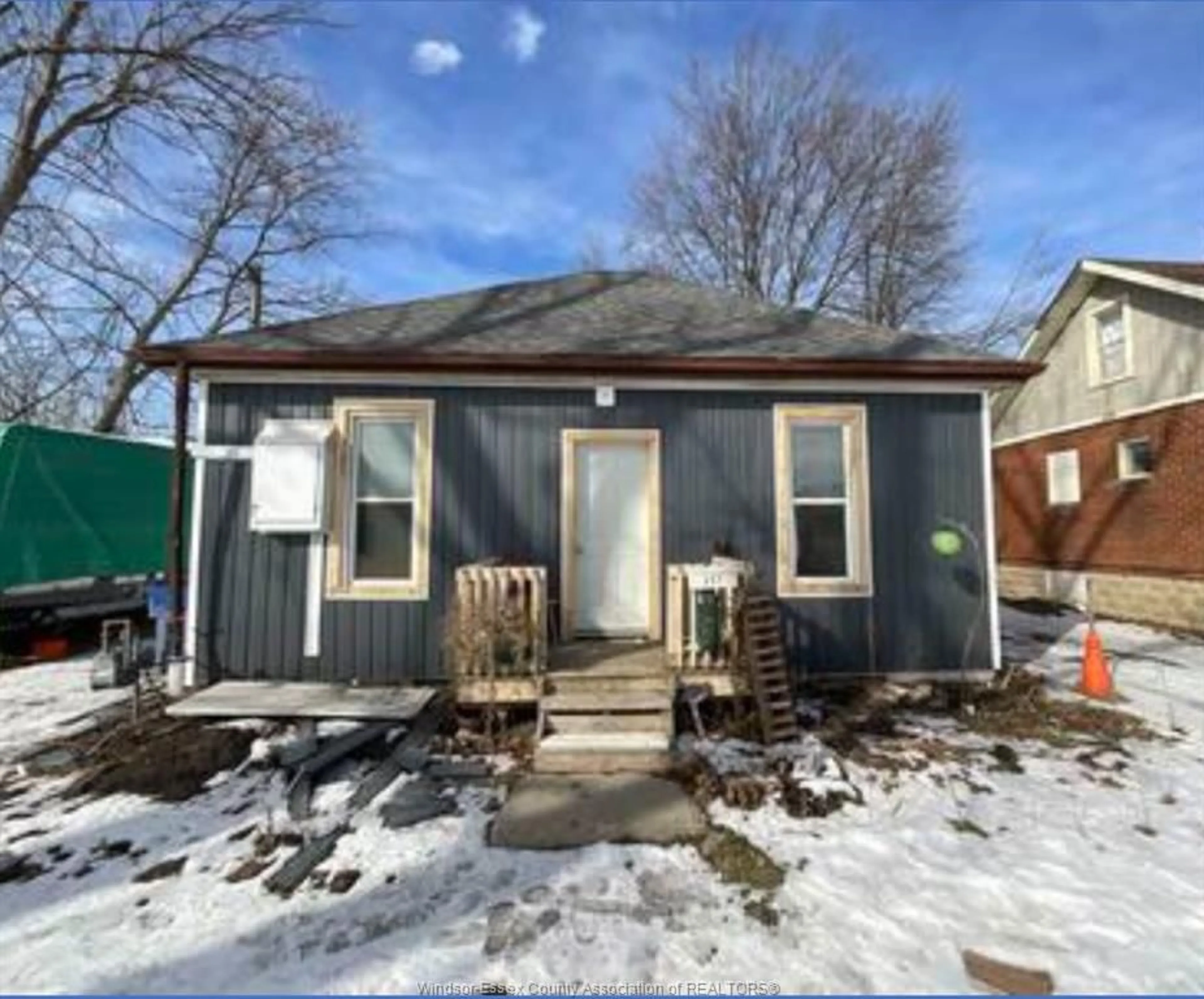 Shed for 257 PARK Ave, Chatham Ontario N7M 1W3