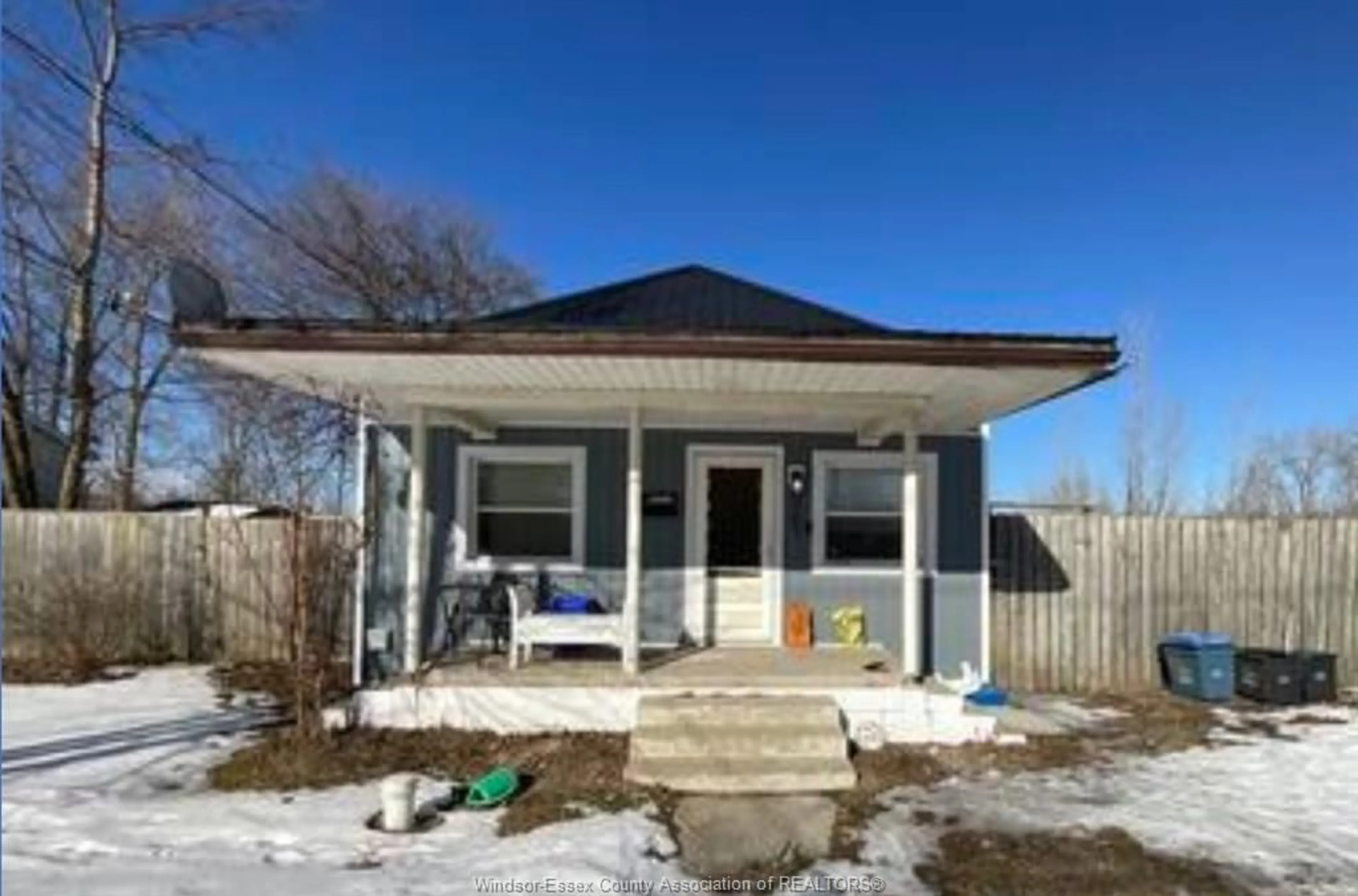 Unknown for 307 PARK Ave, Chatham Ontario N7M 1W3