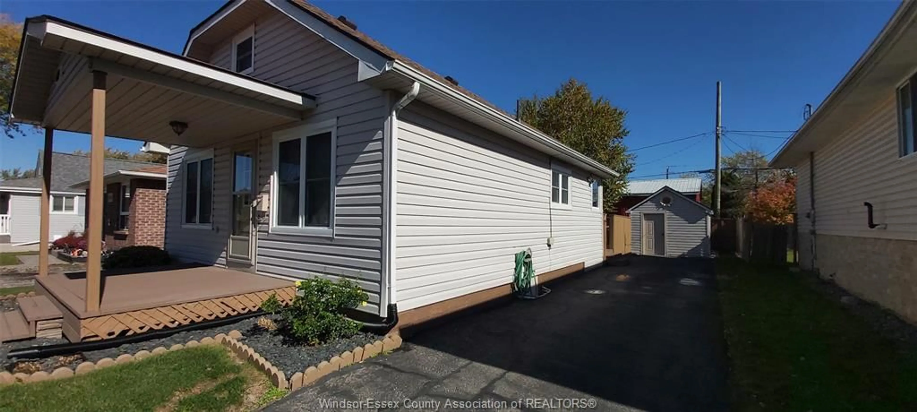 Home with vinyl exterior material, street for 670 LABUTE St, Tecumseh Ontario N8N 2B3