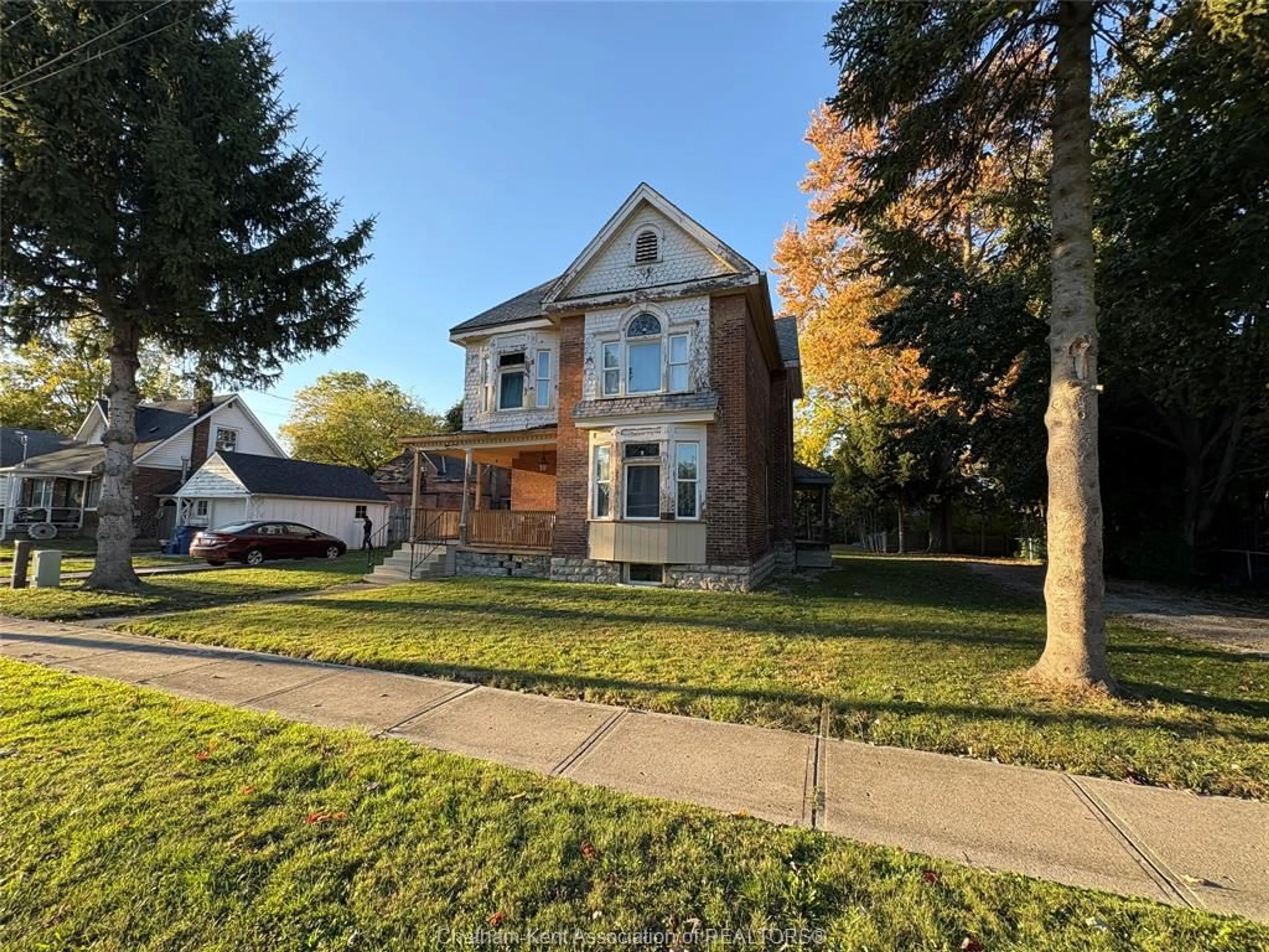 Home with brick exterior material, street for 27 & 31 Wade St, Chatham Ontario N7M 3T6