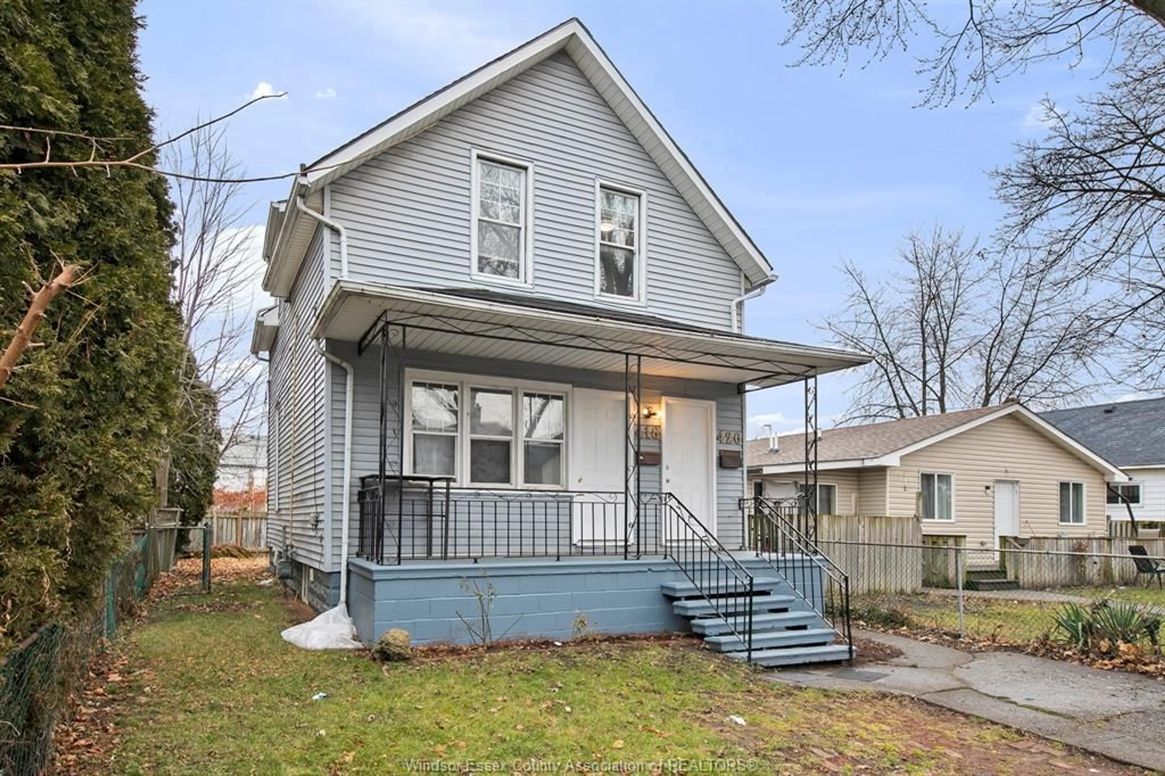 Unknown for 418-420 Caron Ave, Windsor Ontario N9B 2Y5