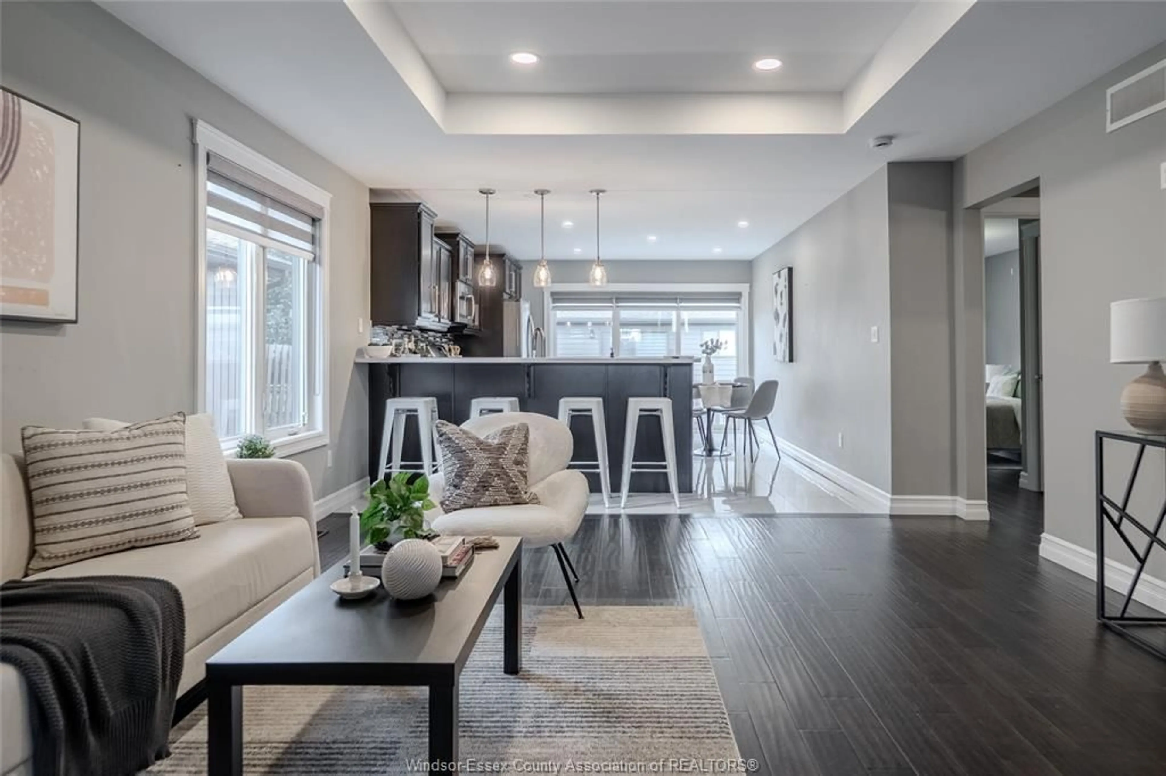 Open concept kitchen, unknown for 11948 Thistledown, Windsor Ontario N8P 0B7