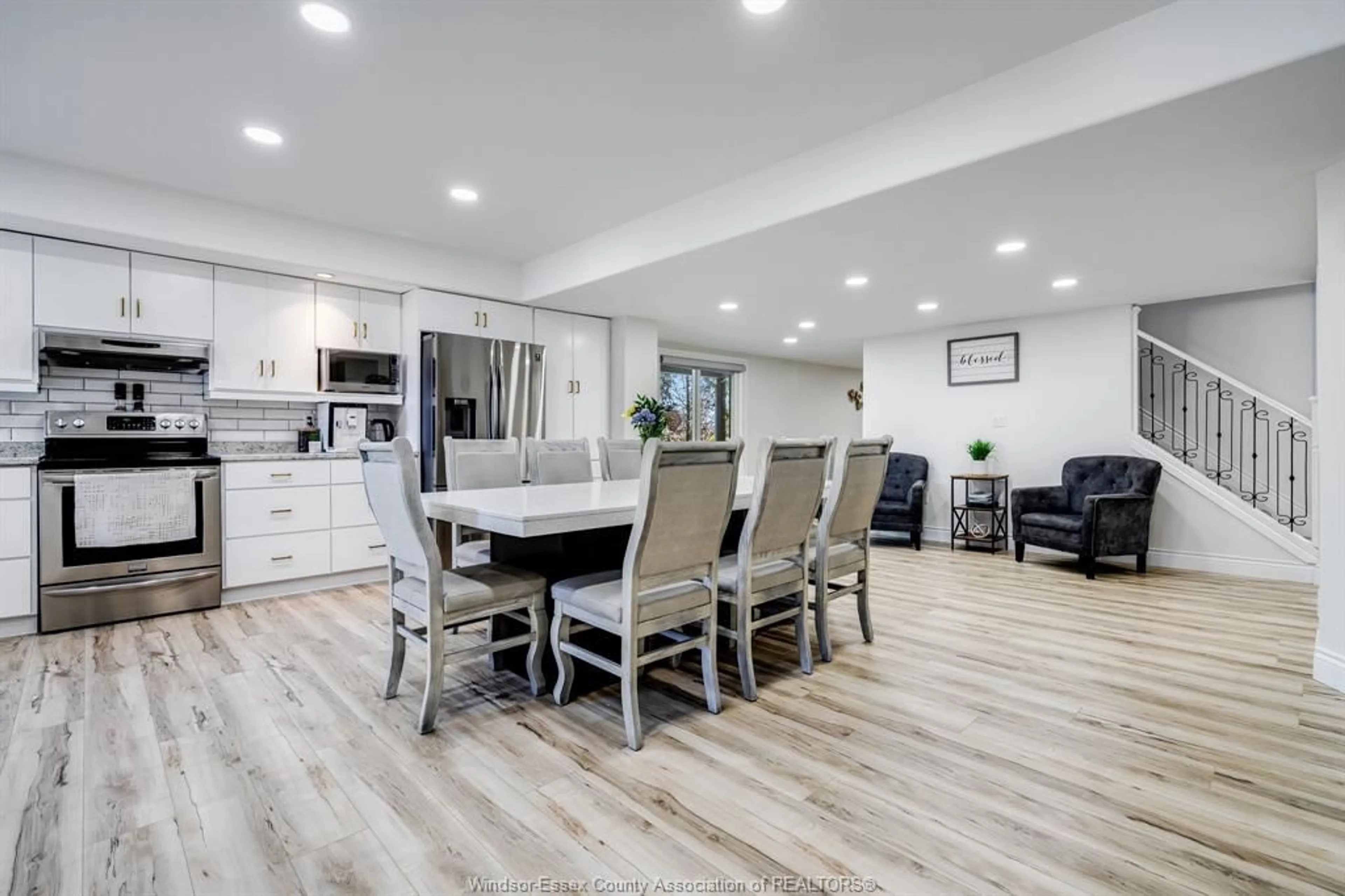 Open concept kitchen, unknown for 2329 Deer Run Rd, Leamington Ontario N0P 2P0