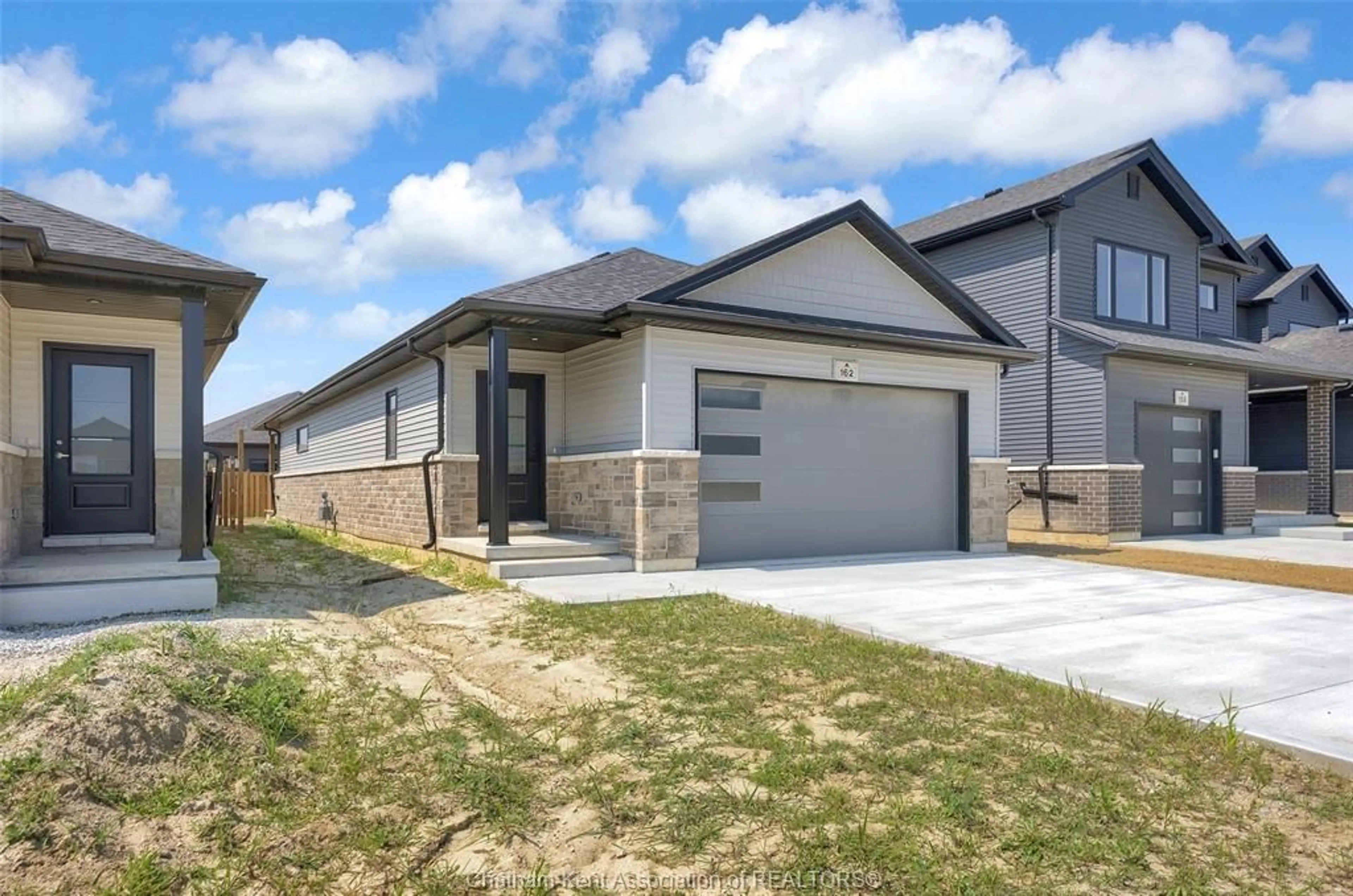 Unknown for 162 IRONWOOD Trail, Chatham Ontario N7M 0T3