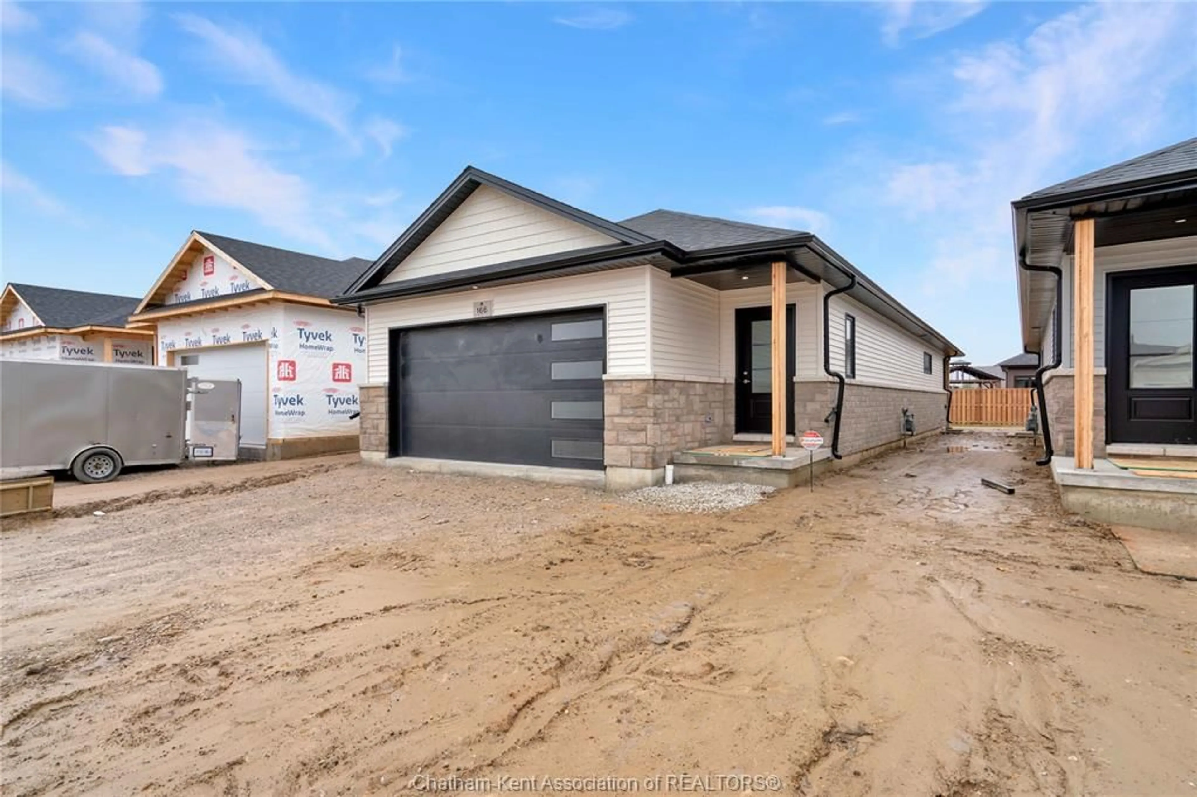 Home with brick exterior material, street for 166 IRONWOOD Trail, Chatham Ontario N7M 0T3