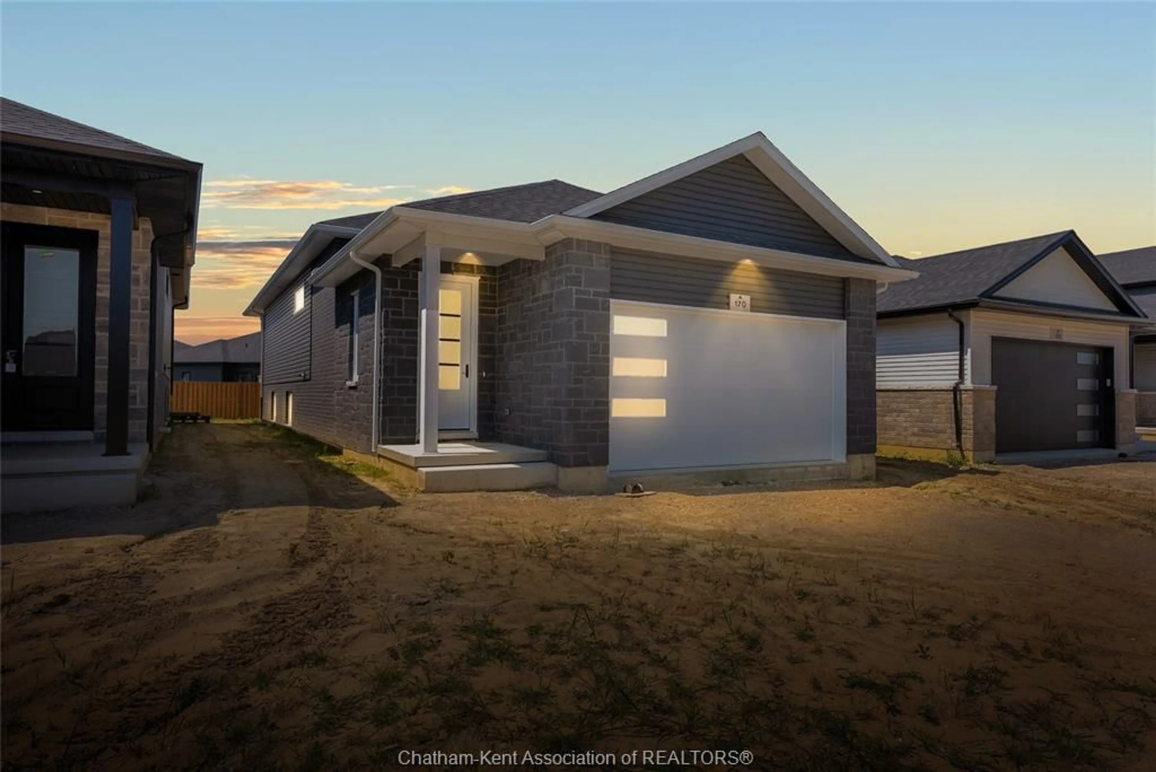 Unknown for 170 IRONWOOD Trail, Chatham Ontario N7M 0T3