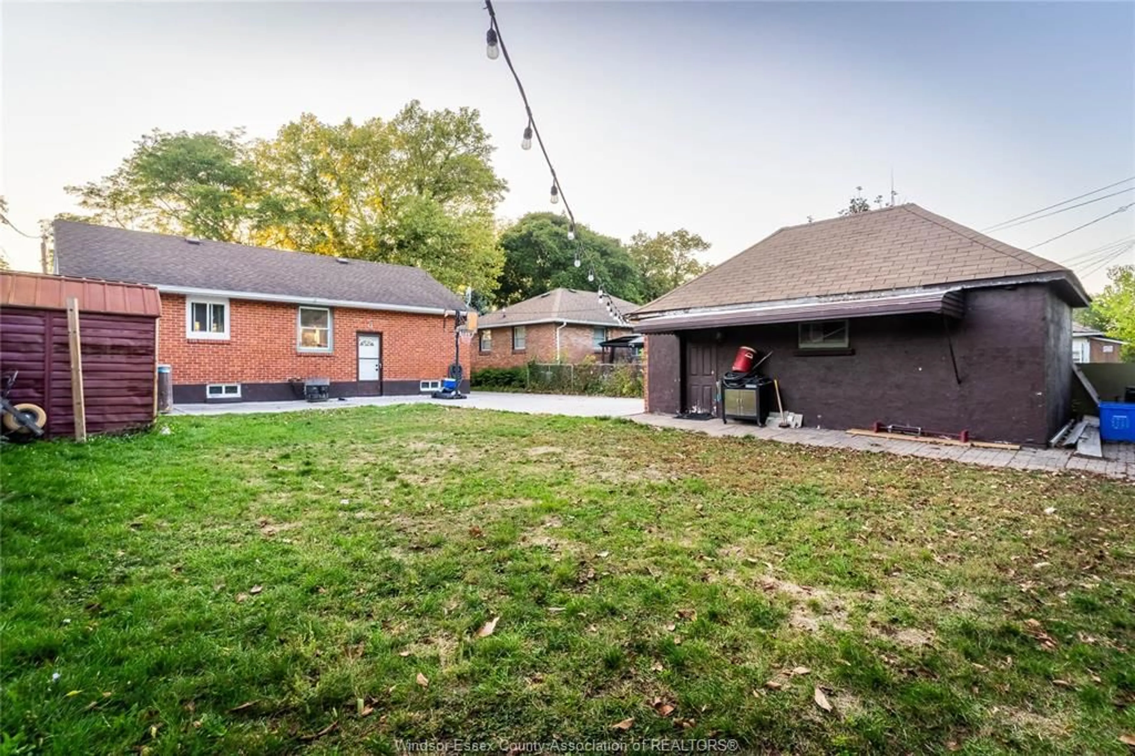 Patio, street for 1568 CHANDLER, Windsor Ontario N8Y 4P7