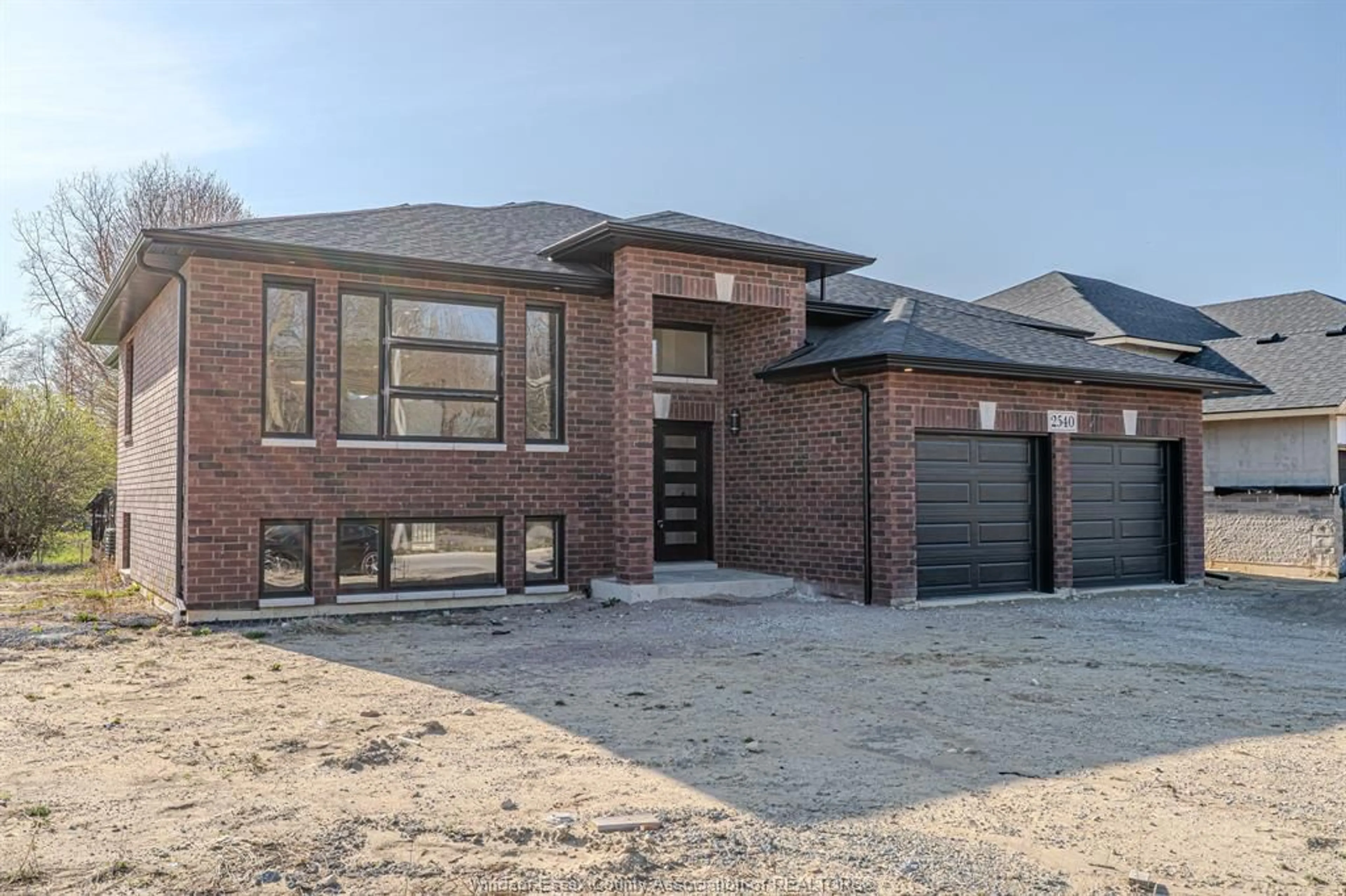 Home with brick exterior material, street for 120 BLOOMINGTON, Chatham Ontario N7L 0H3