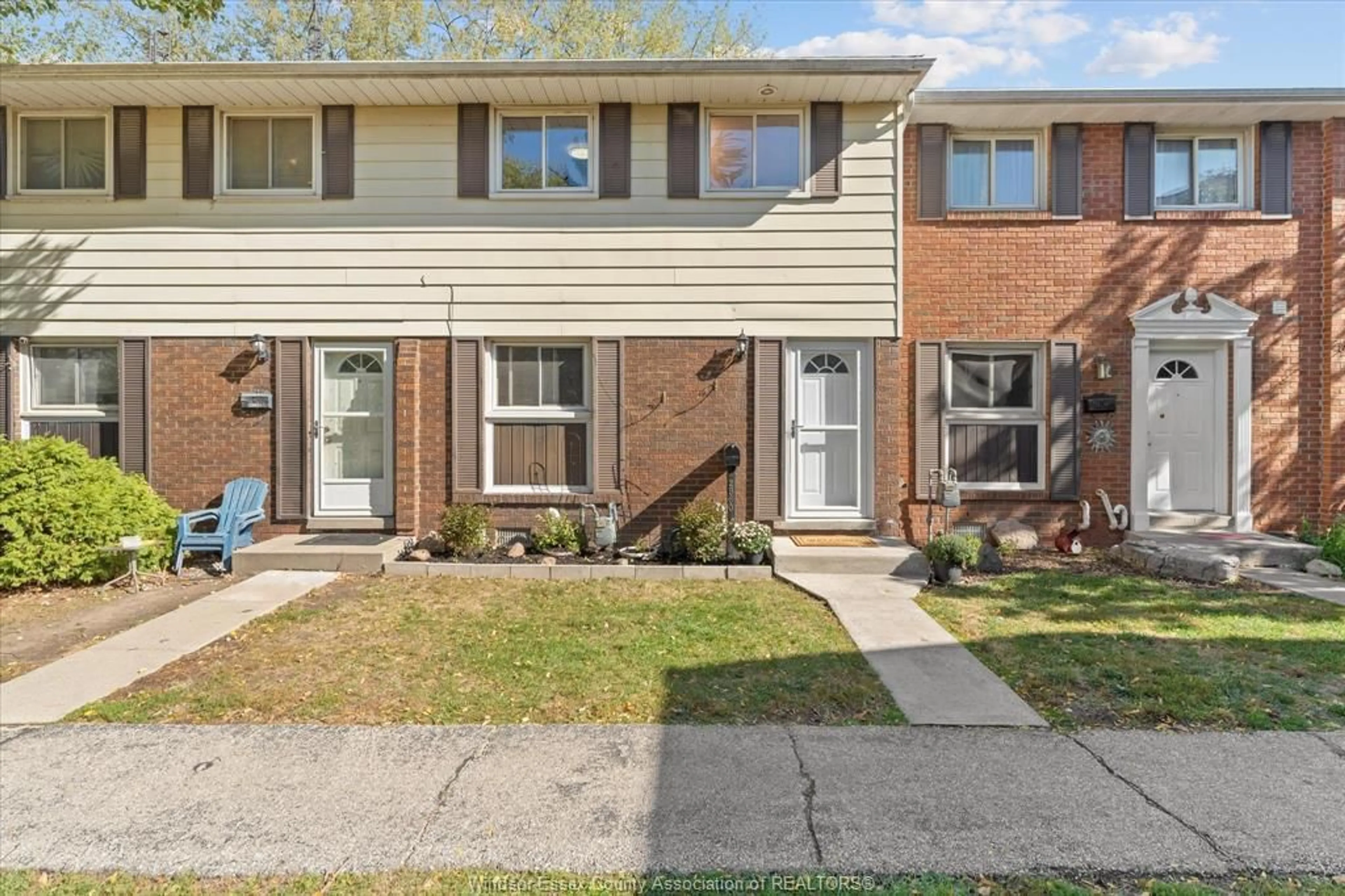 Unknown for 2960 MEADOWBROOK LANE #2, Windsor Ontario N8T 3C8