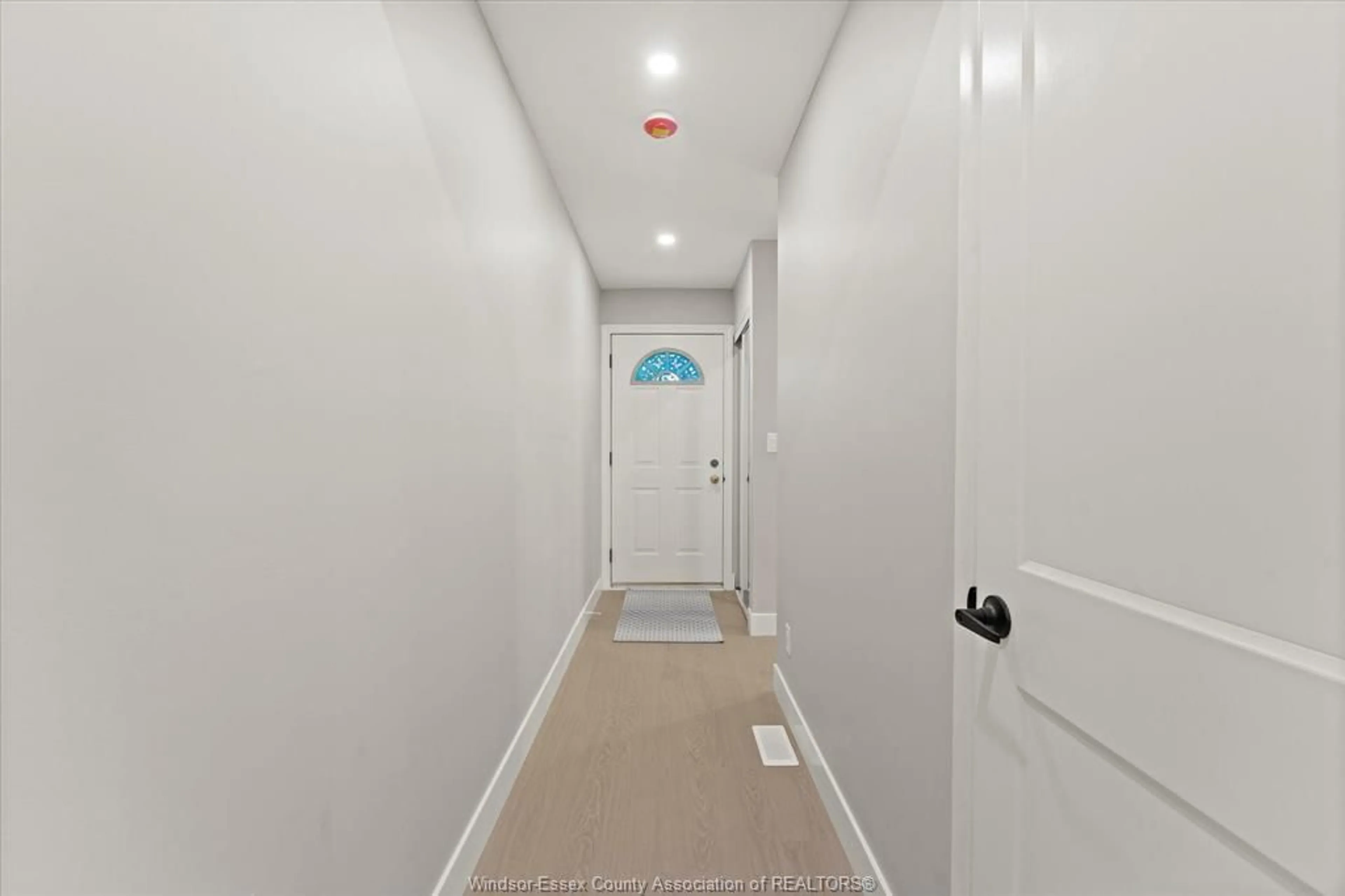Unknown for 2960 MEADOWBROOK LANE #2, Windsor Ontario N8T 3C8