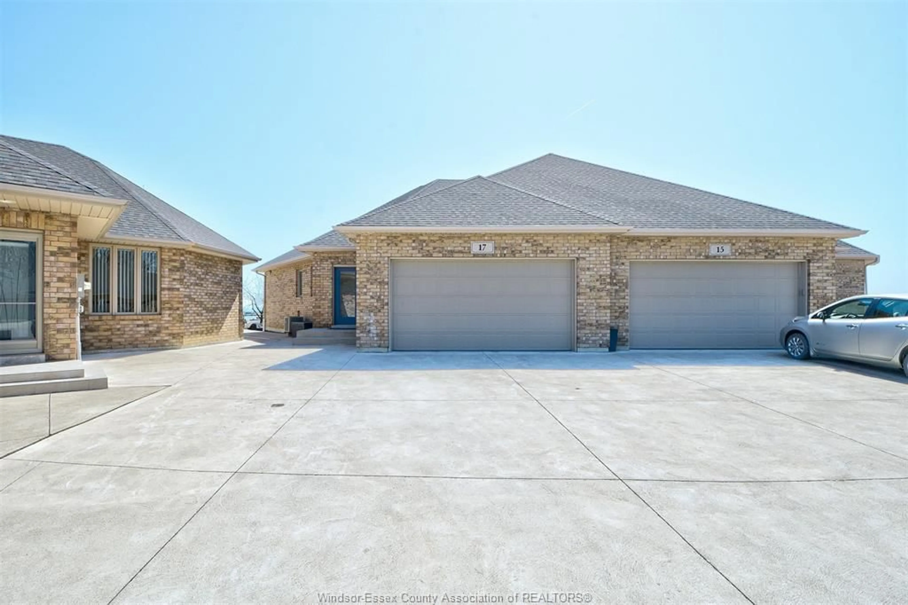 A pic from outside/outdoor area/front of a property/back of a property/a pic from drone, street for 17 METTAWAS Lane, Kingsville Ontario N9Y 0A2