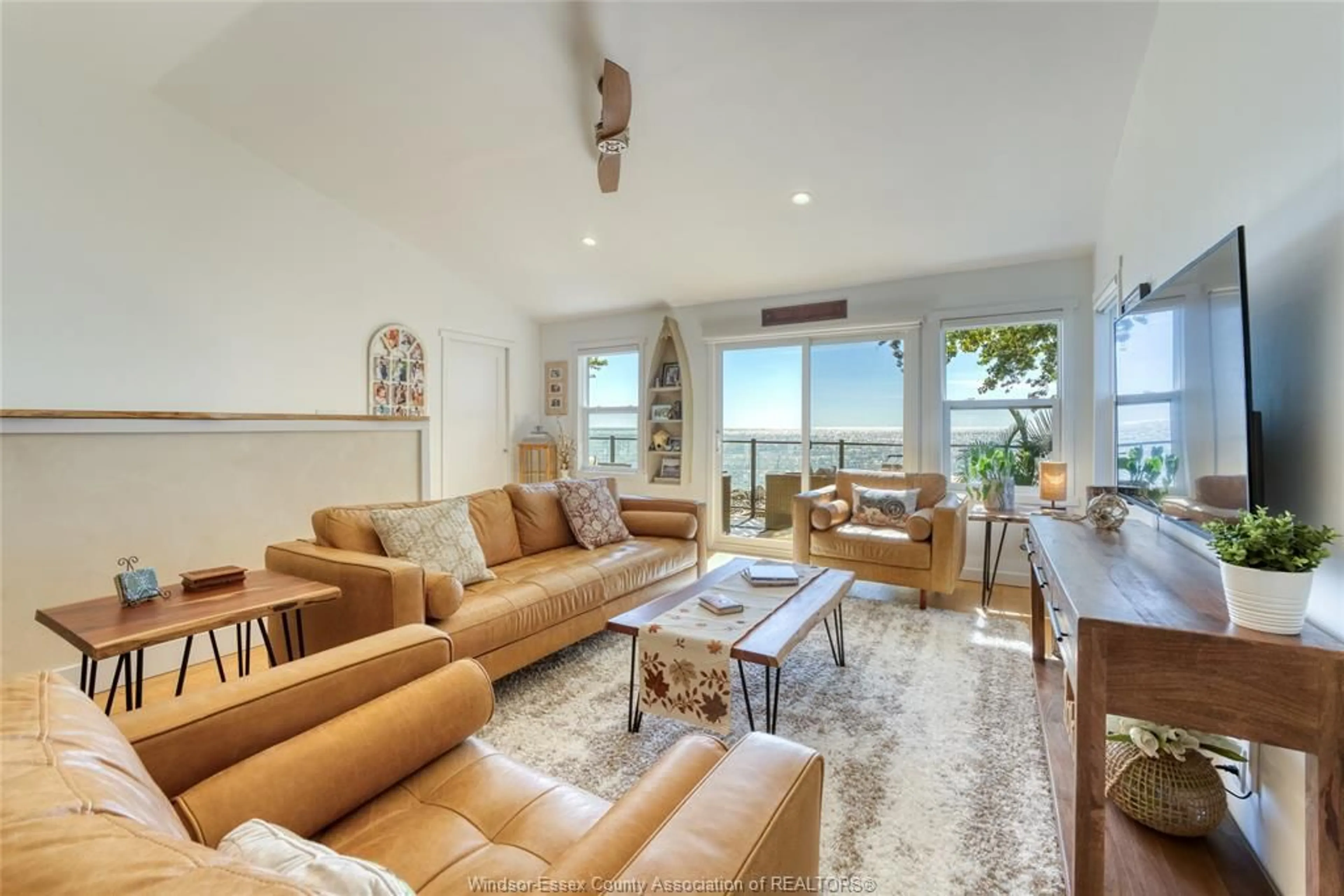 Living room with furniture, unknown for 165 LAKESIDE Dr, Amherstburg Ontario N0R 1G0