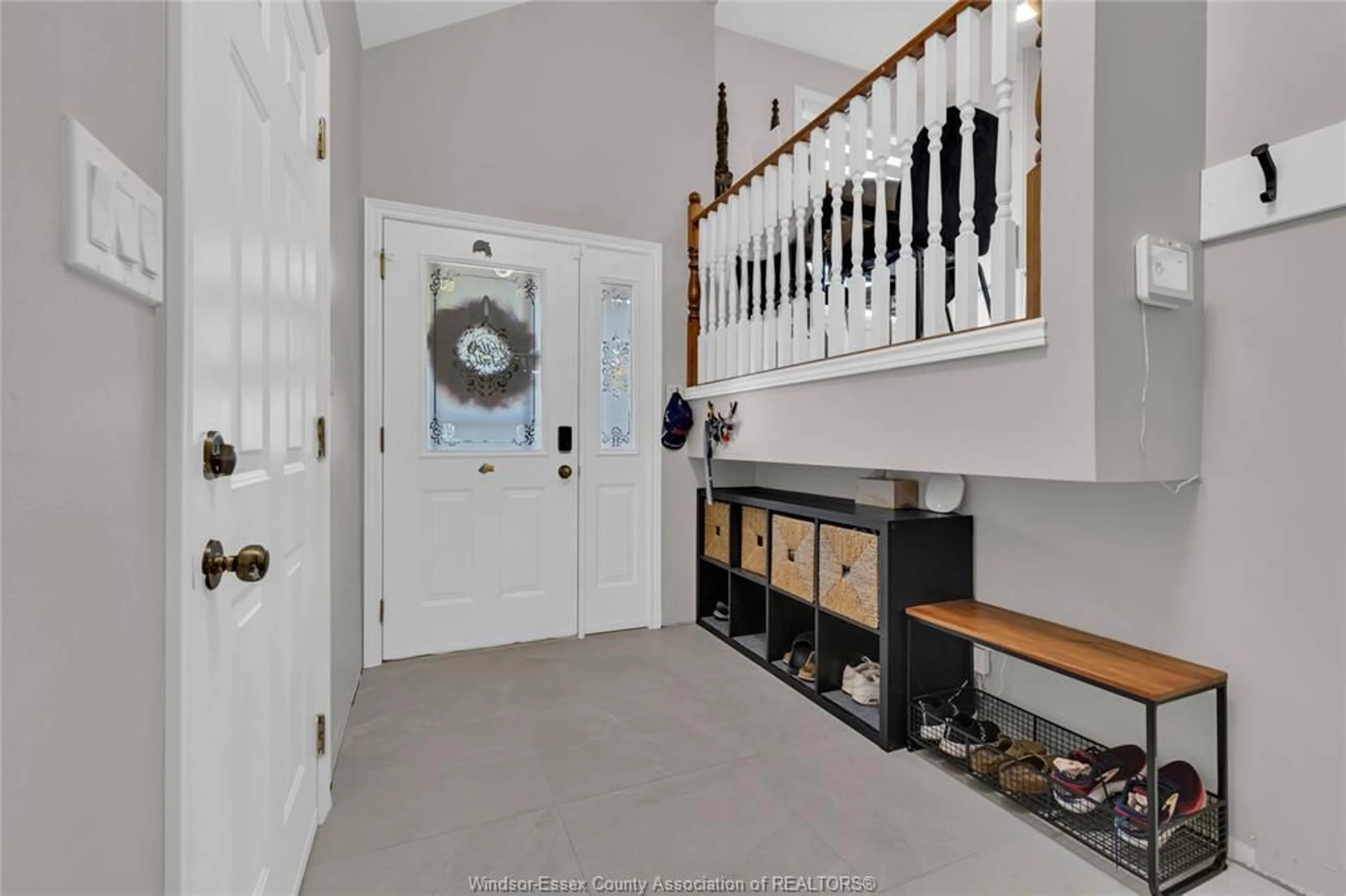 Indoor entryway for 209 Irwin #9, Essex Ontario N8M 2T5