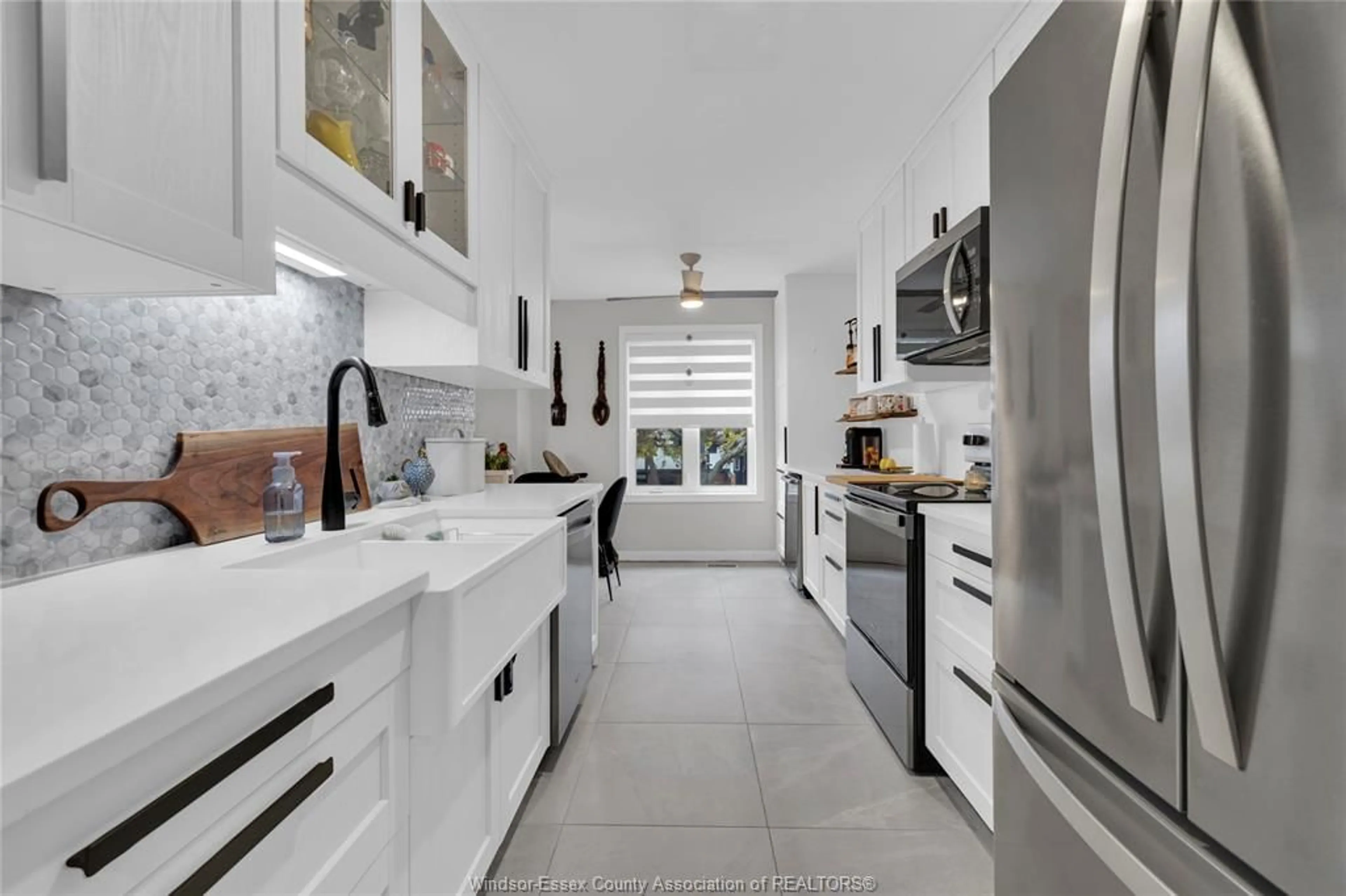 Unknown for 209 Irwin #9, Essex Ontario N8M 2T5