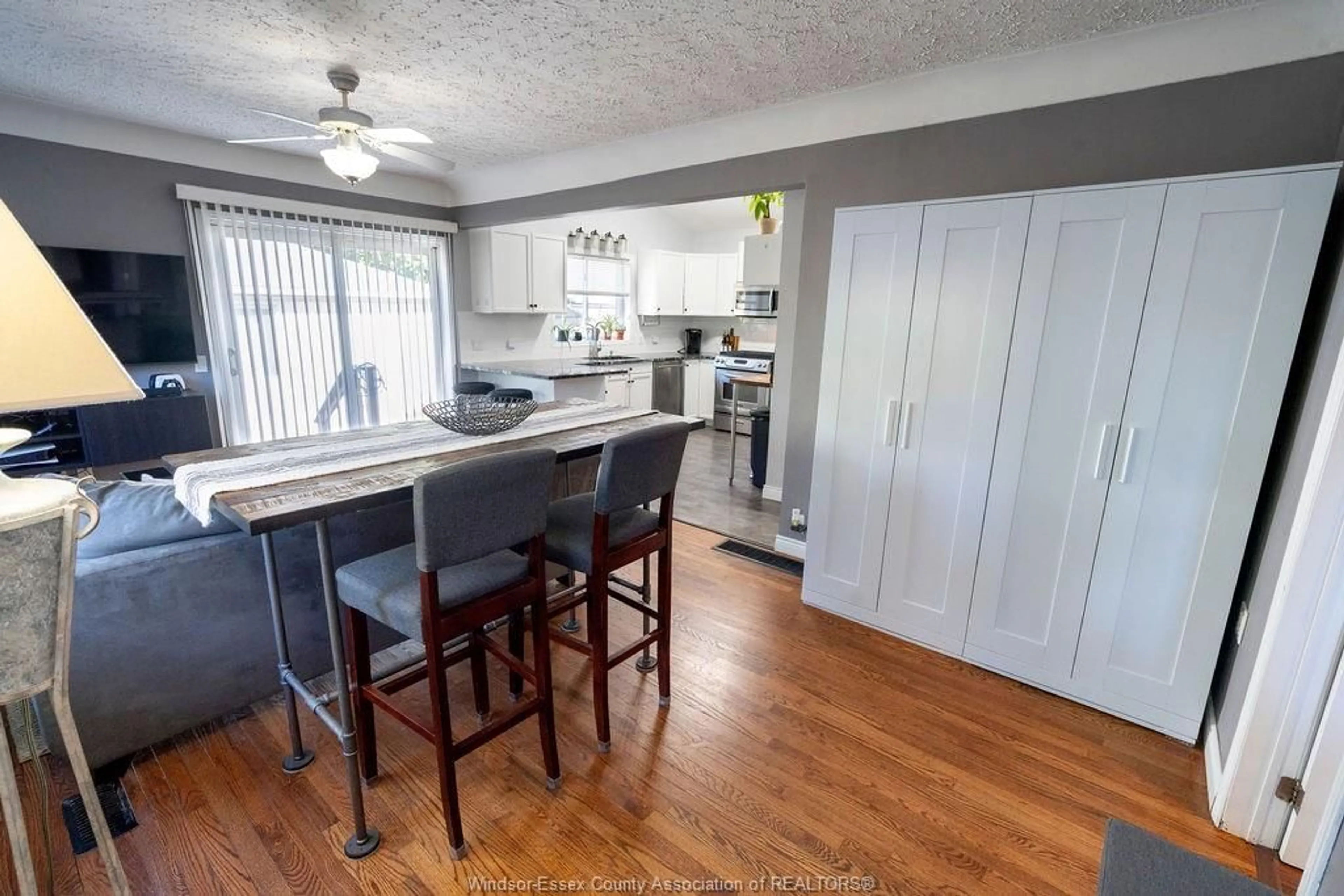Open concept kitchen, unknown for 1701 Cadillac, Windsor Ontario N8Y 2V7