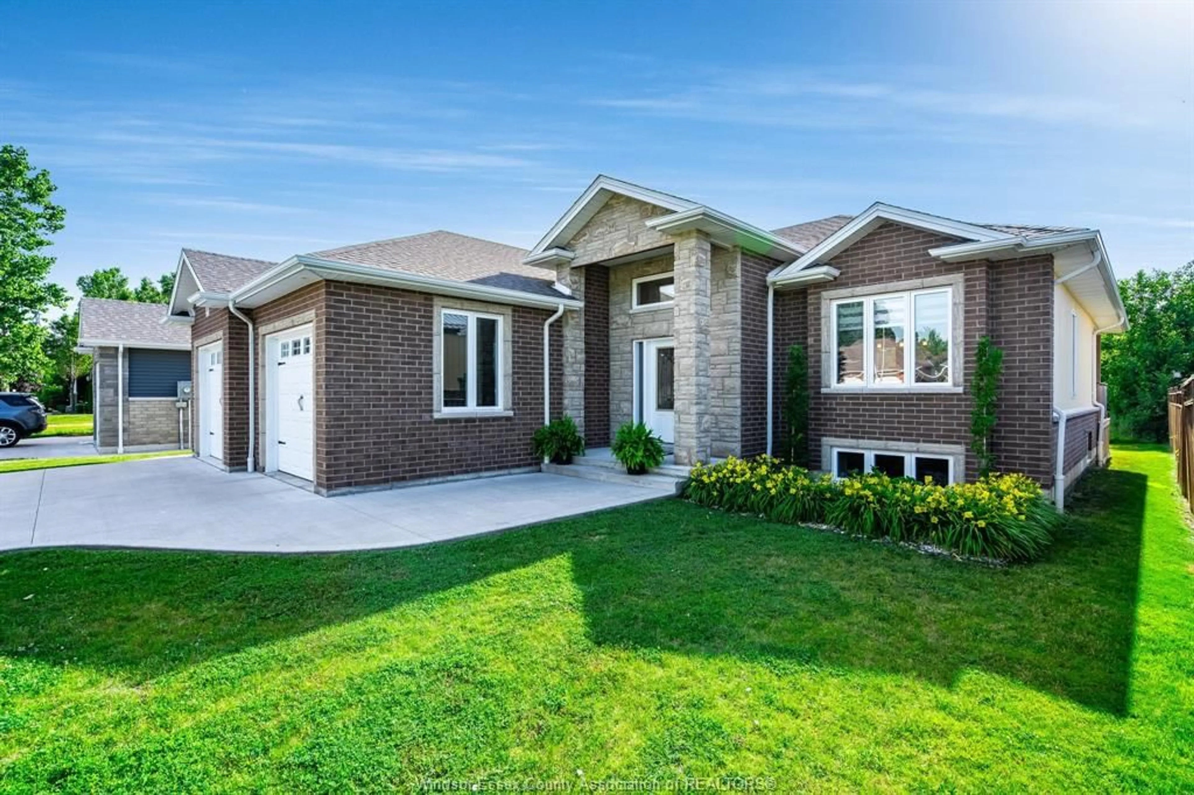 Home with brick exterior material, street for 6 Lisa St, Wheatley Ontario N0P 2P0