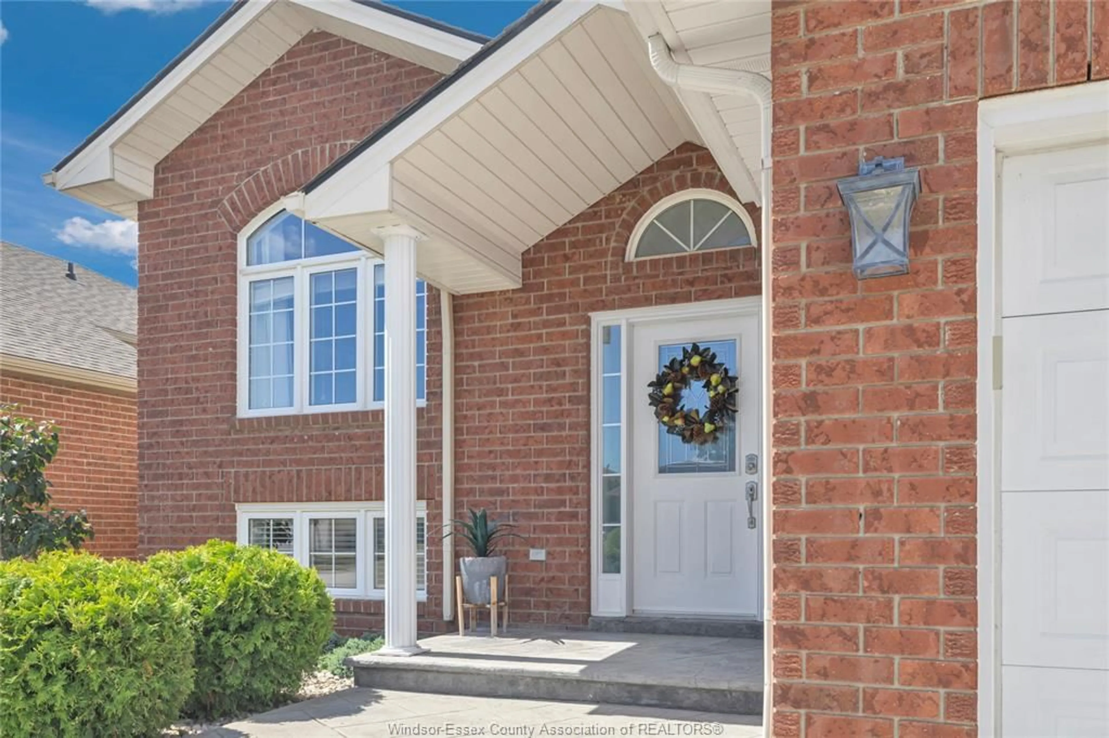 Home with brick exterior material, street for 1099 CLOVER, Windsor Ontario N8P 1W1