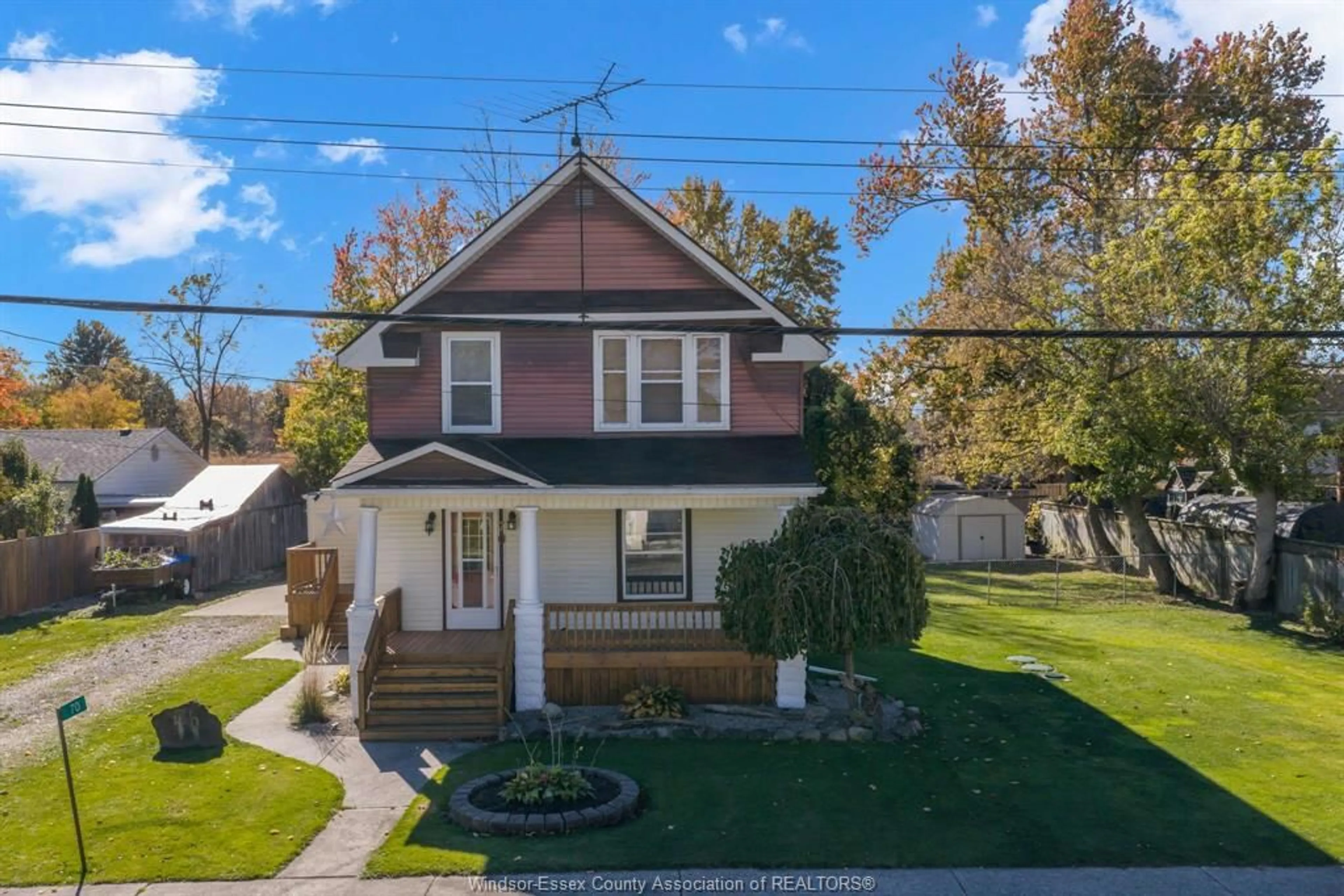 A pic from outside/outdoor area/front of a property/back of a property/a pic from drone, street for 70 King, Lakeshore Ontario N0R 1V0