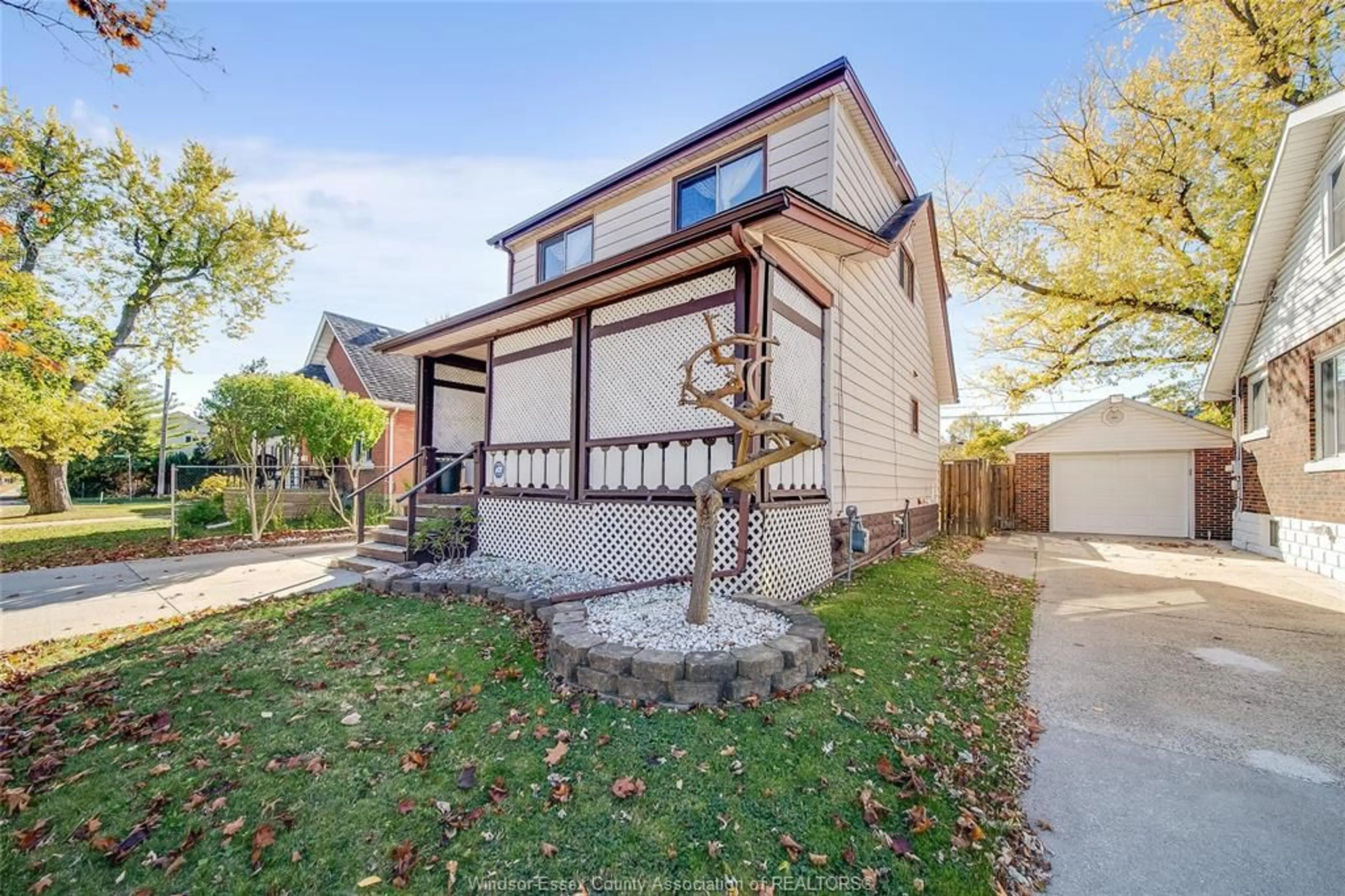 Home with brick exterior material, street for 1381 ARTHUR Rd, Windsor Ontario N8Y 3Y5