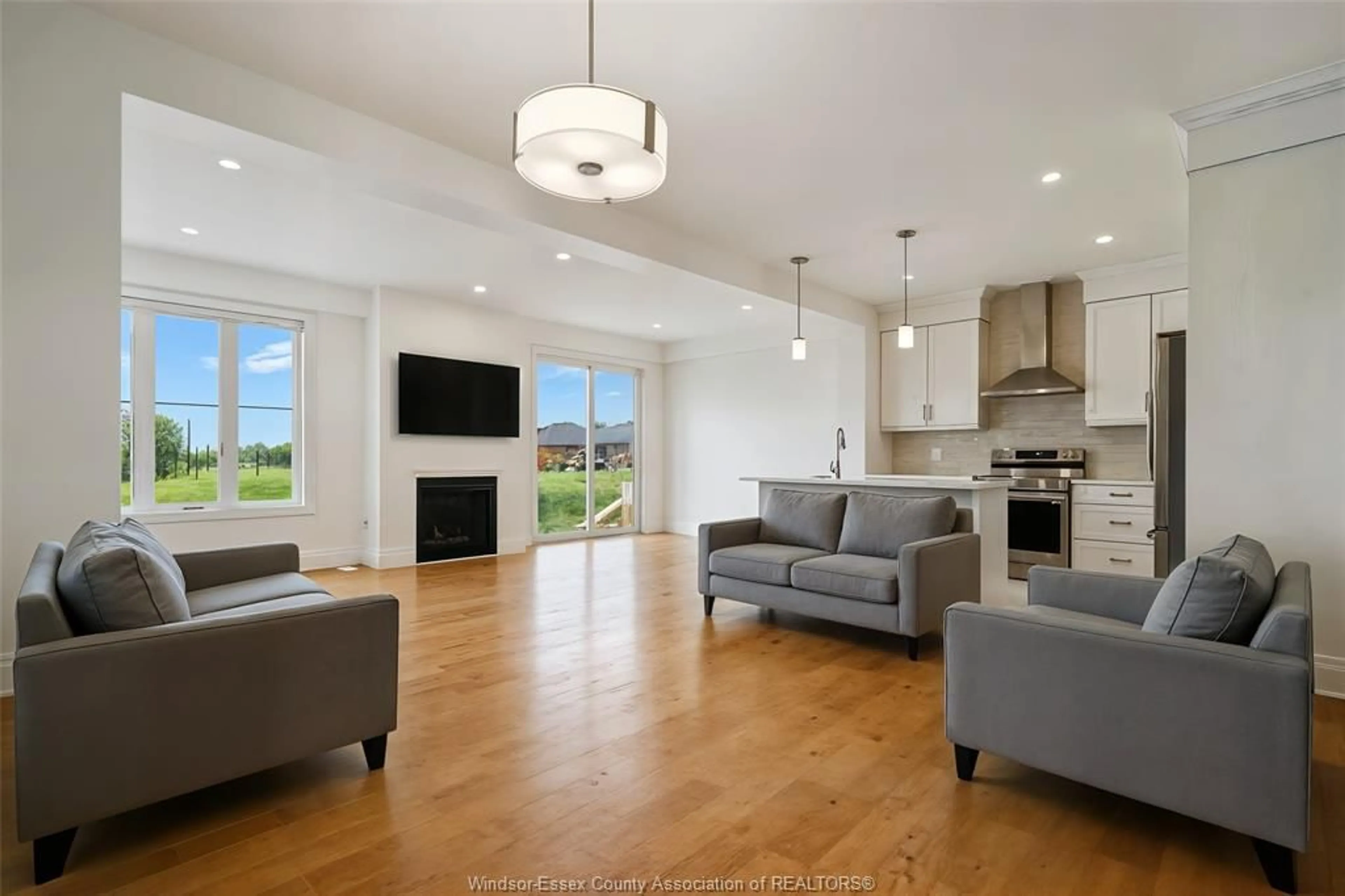 Living room with furniture, unknown for 148 LANE St, Essex Ontario N8M 0B1