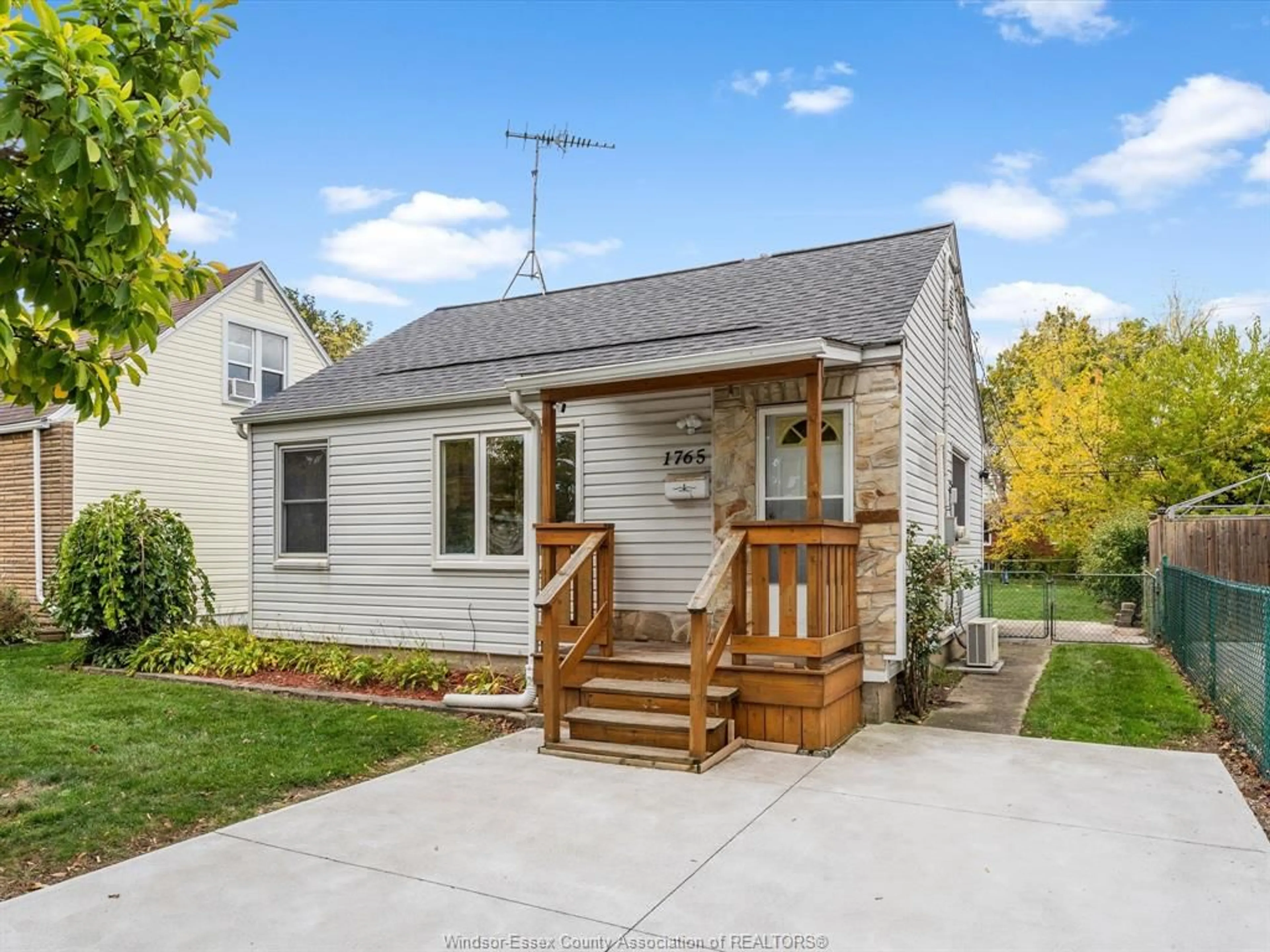 Home with vinyl exterior material, street for 1765 ALBERT Rd, Windsor Ontario N8Y 3R6