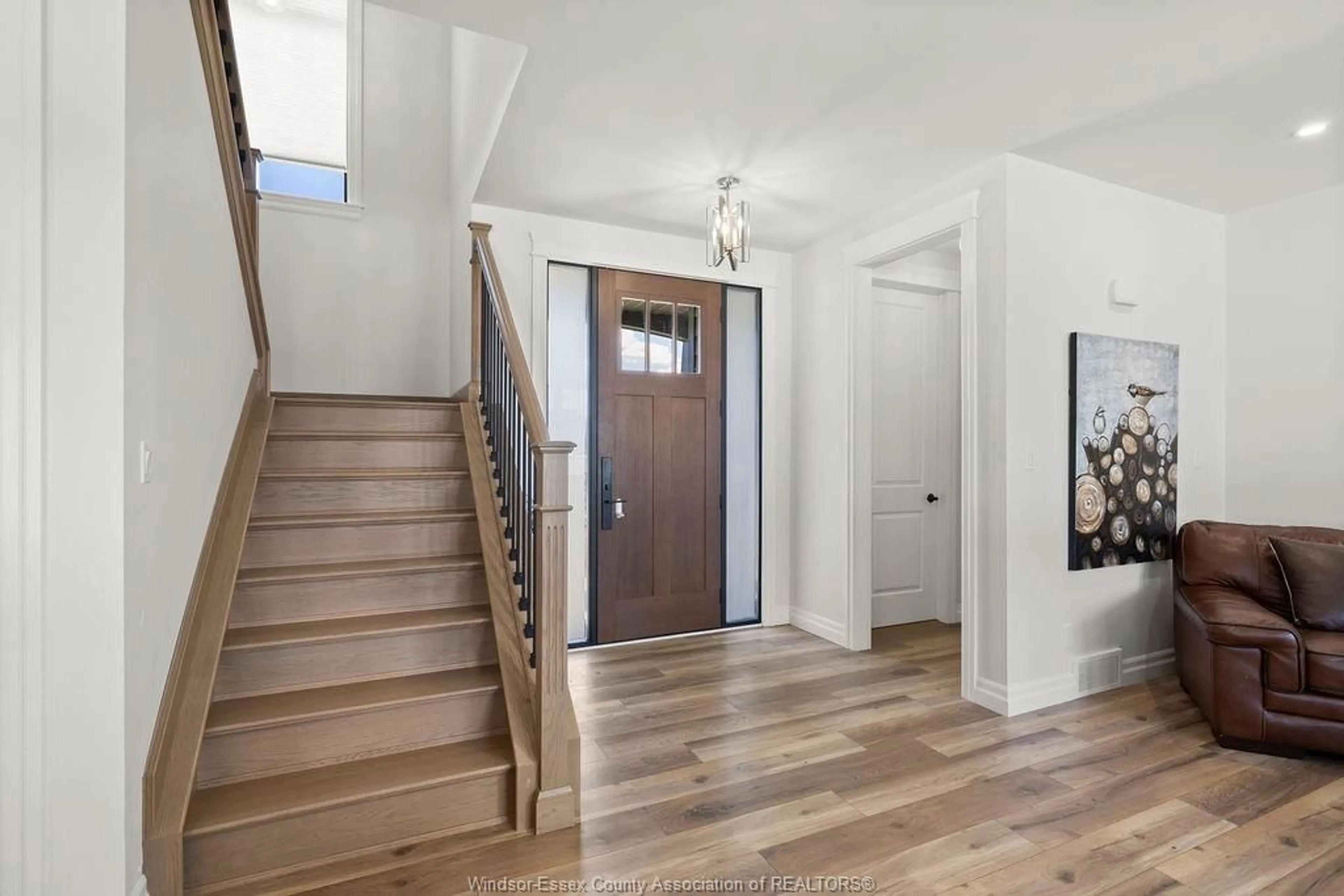 Indoor entryway for 366 CHRISTINE, Belle River Ontario N8L 1B6