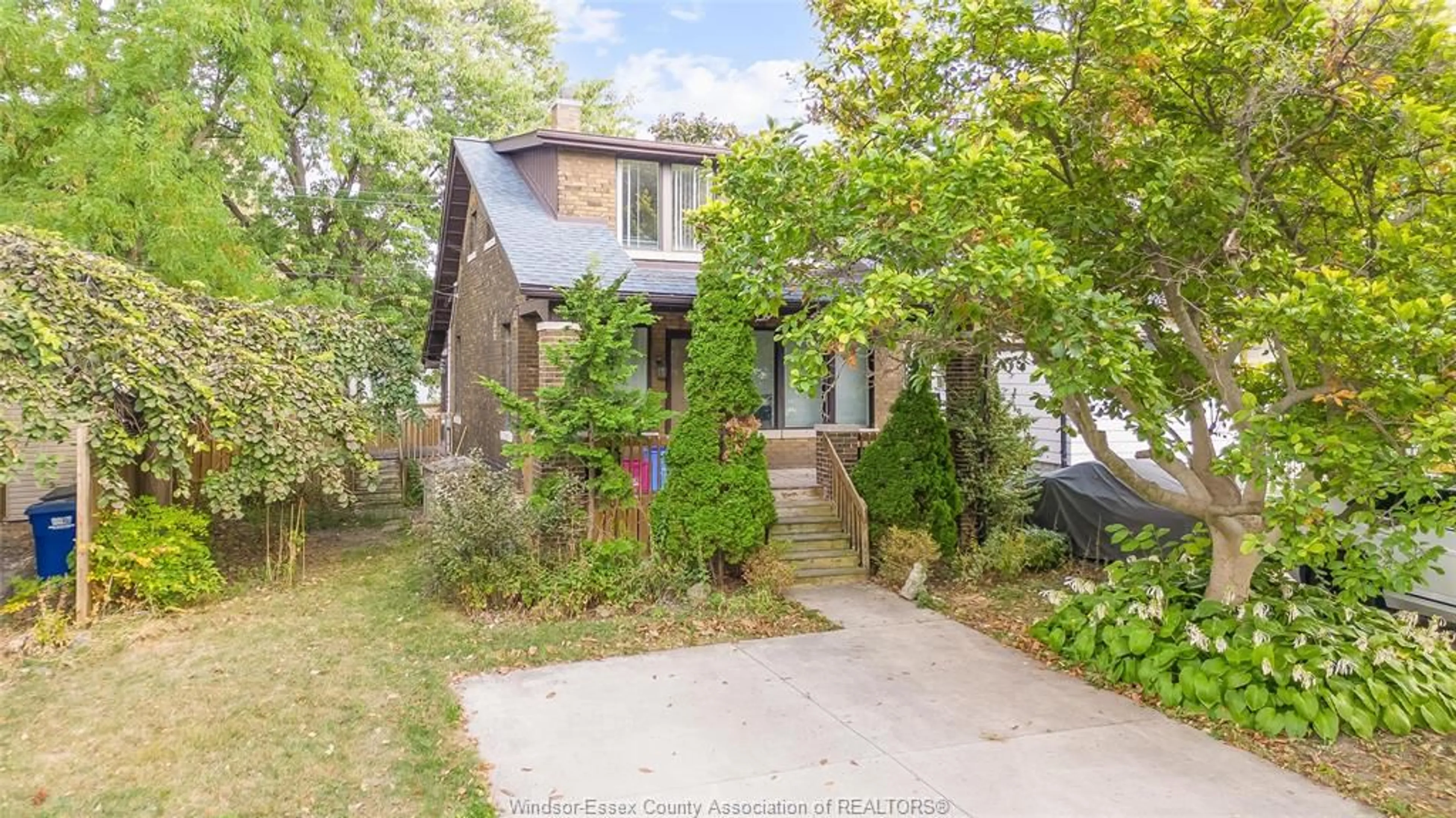 Unknown for 126 RANKIN Ave, Windsor Ontario N9B 2R5