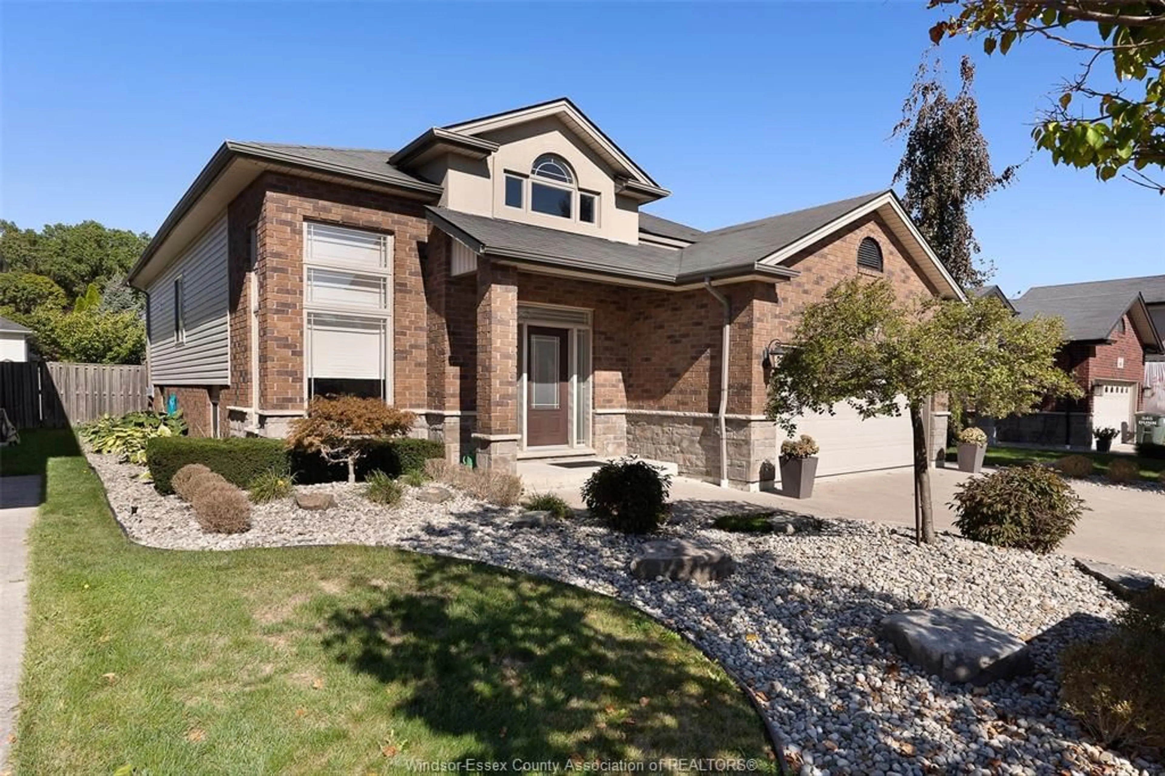 Home with brick exterior material, street for 535 DUNN Ave, LaSalle Ontario N9J 0A4