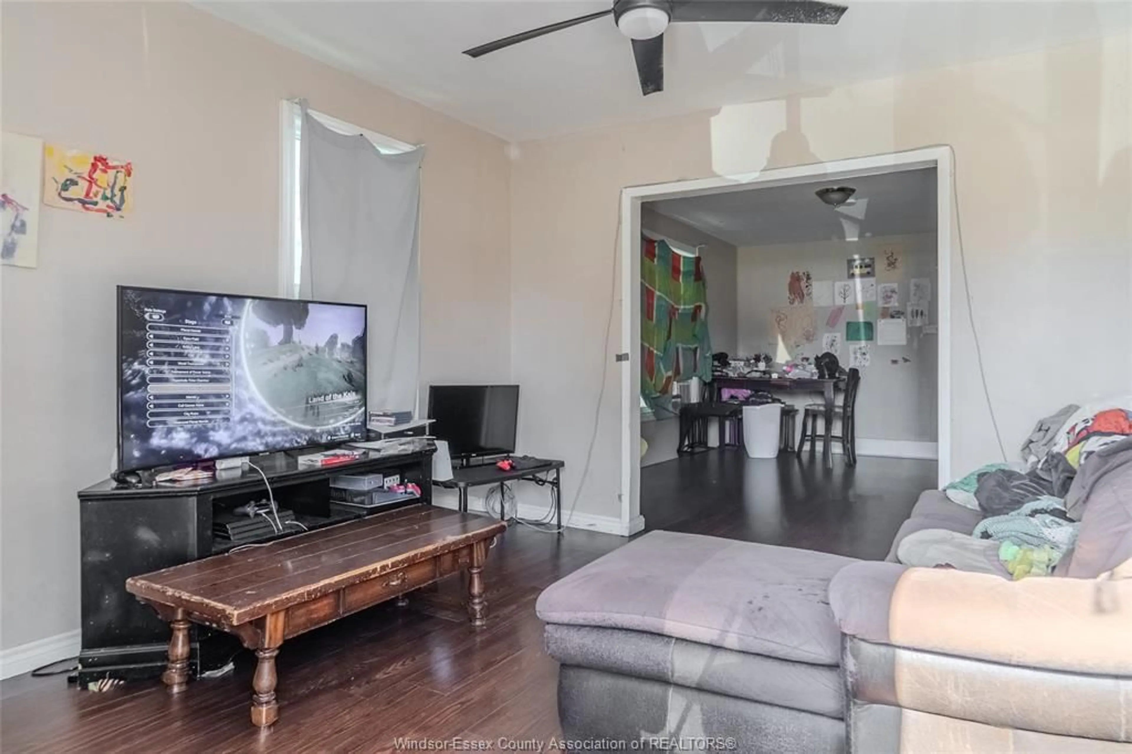 Unknown for 948 Tecumseh Blvd, Windsor Ontario N8X 1H6