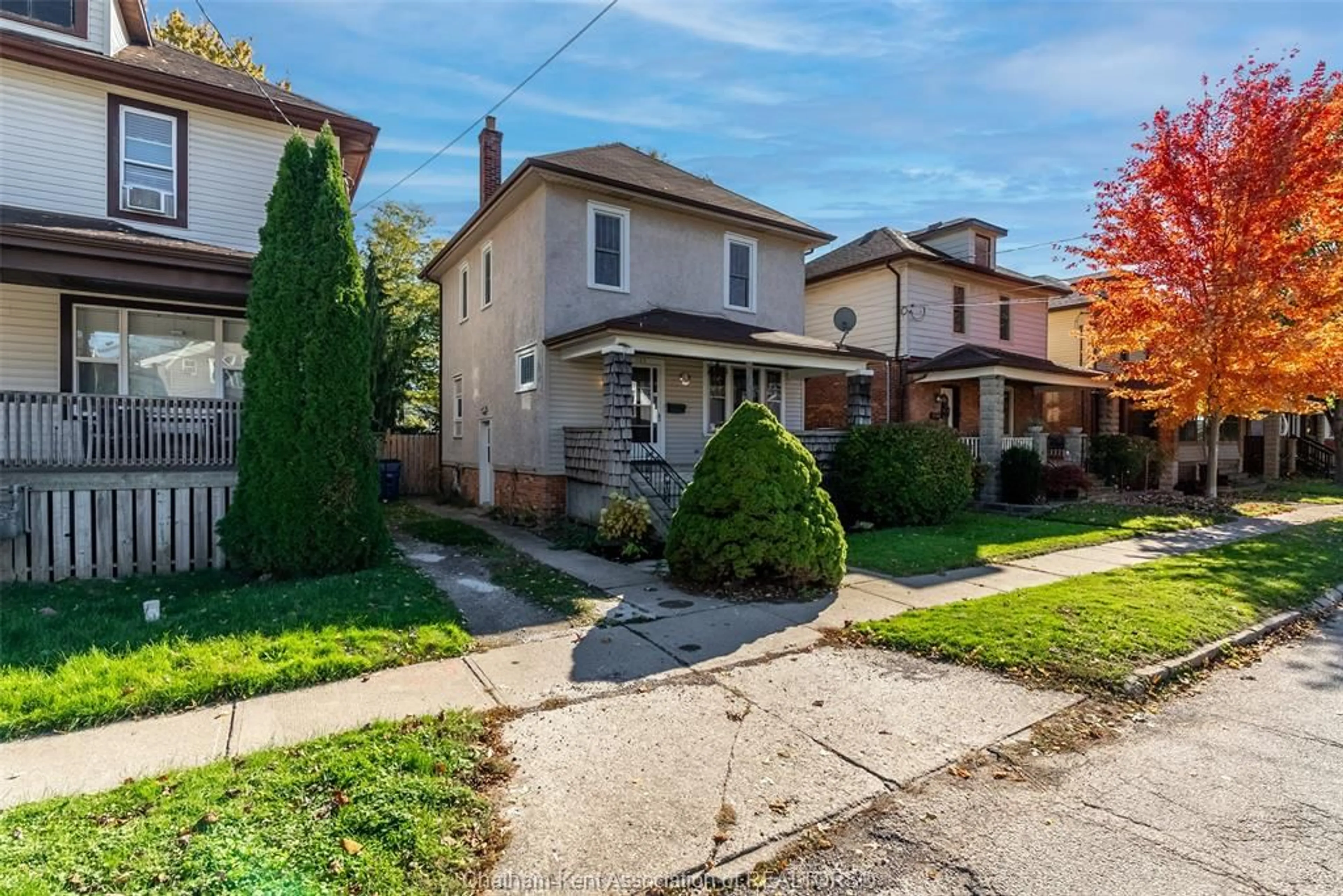 Unknown for 142 Patteson Ave, Chatham Ontario N7M 1T8