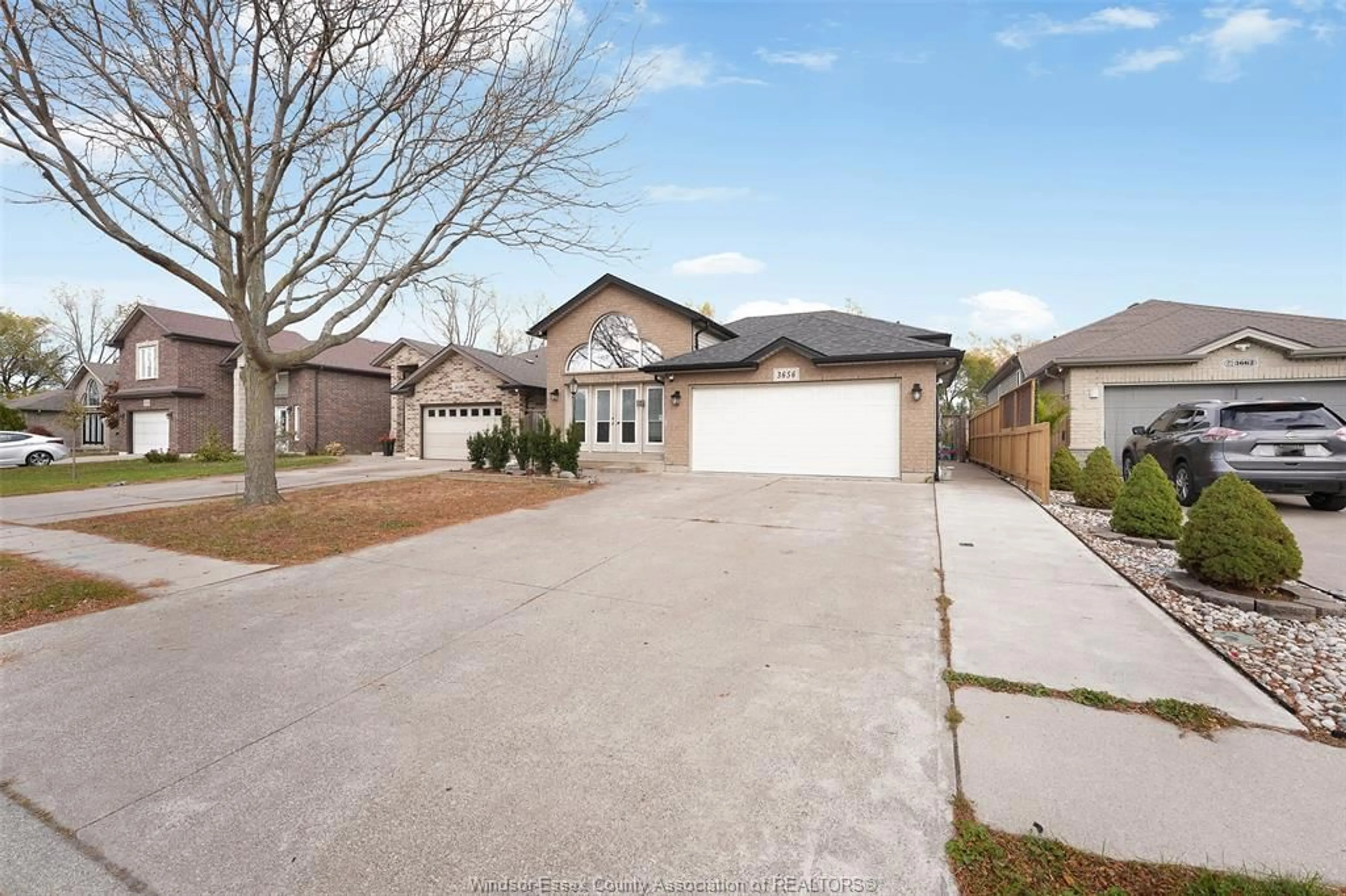 A pic from outside/outdoor area/front of a property/back of a property/a pic from drone, street for 3656 MAGUIRE, Windsor Ontario N9E 4V5