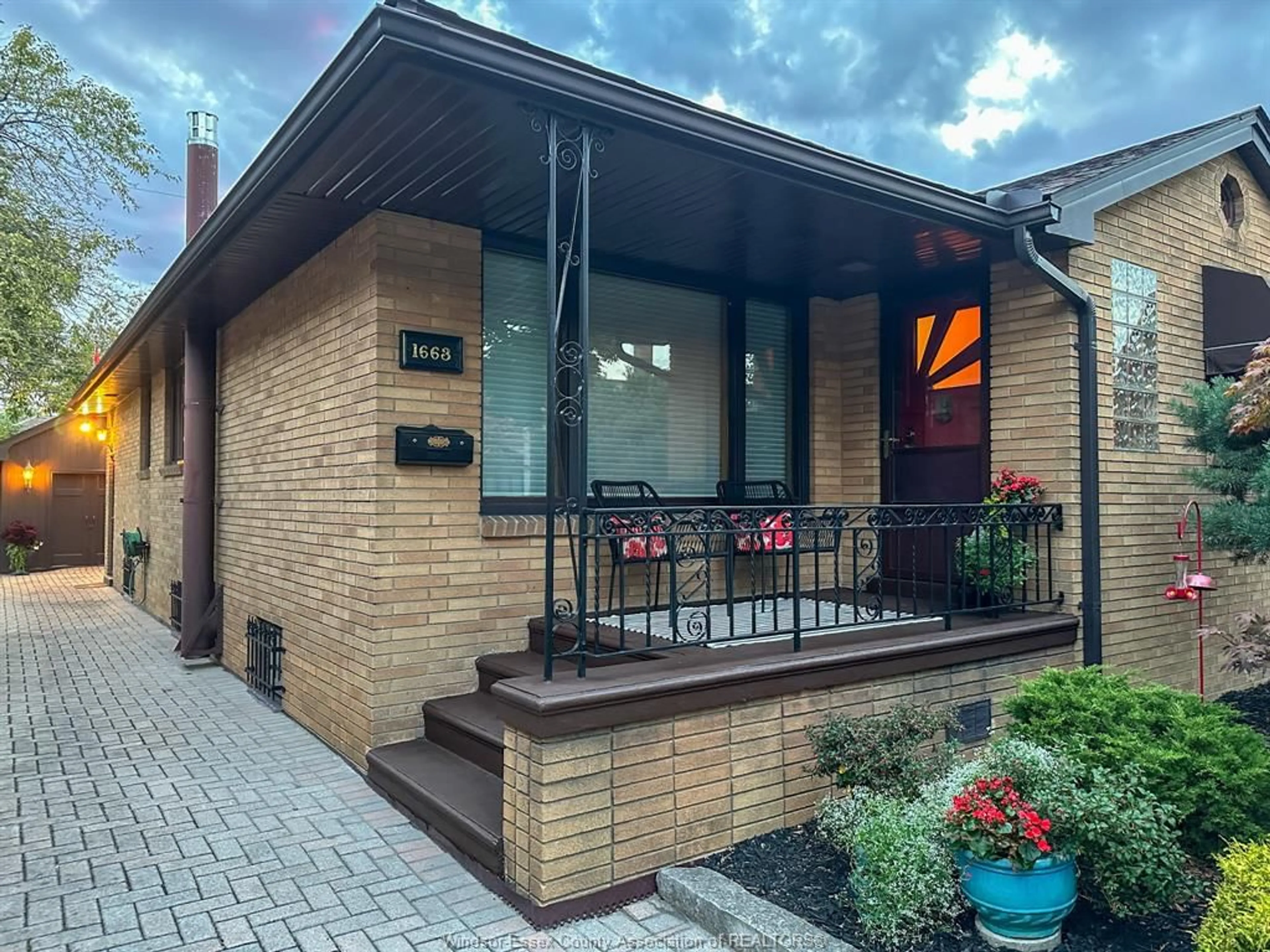 Home with brick exterior material, street for 1663 ALEXIS, Windsor Ontario N8Y 4P3