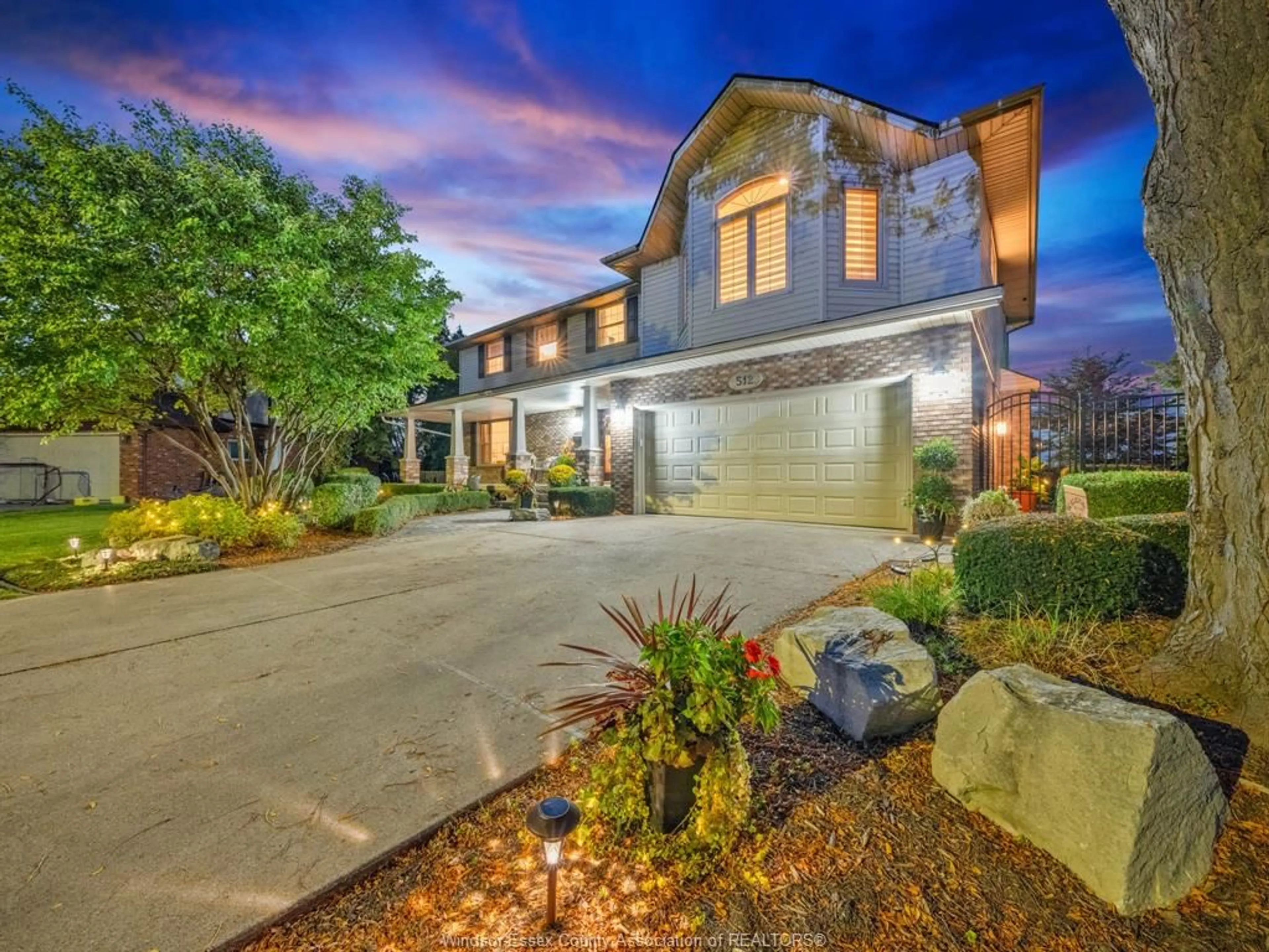 Unknown for 512 Cambridge Crt, Tecumseh Ontario N8N 4B4