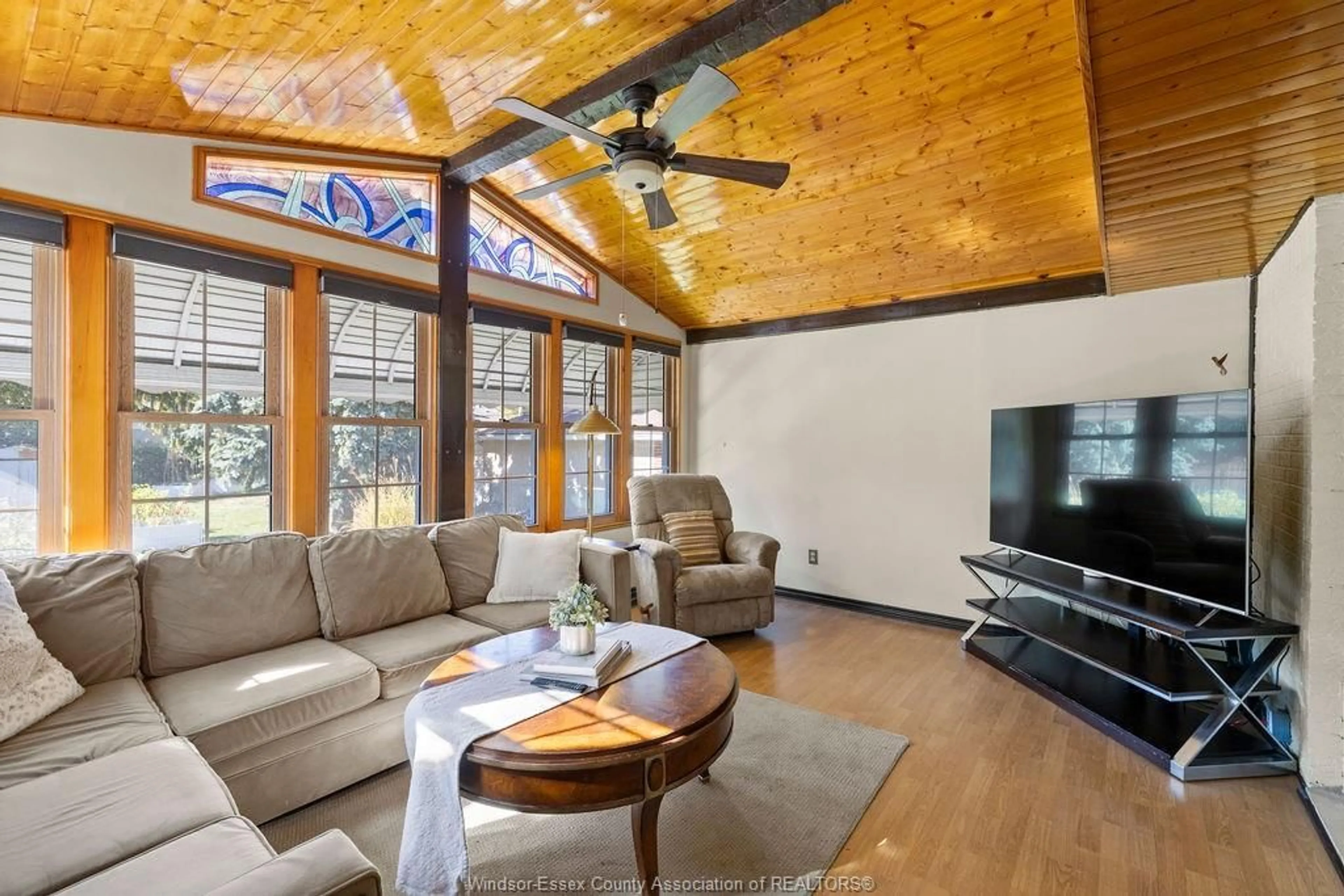 Living room with furniture, wood/laminate floor for 1179 ESDRAS, Windsor Ontario N8S 2N3