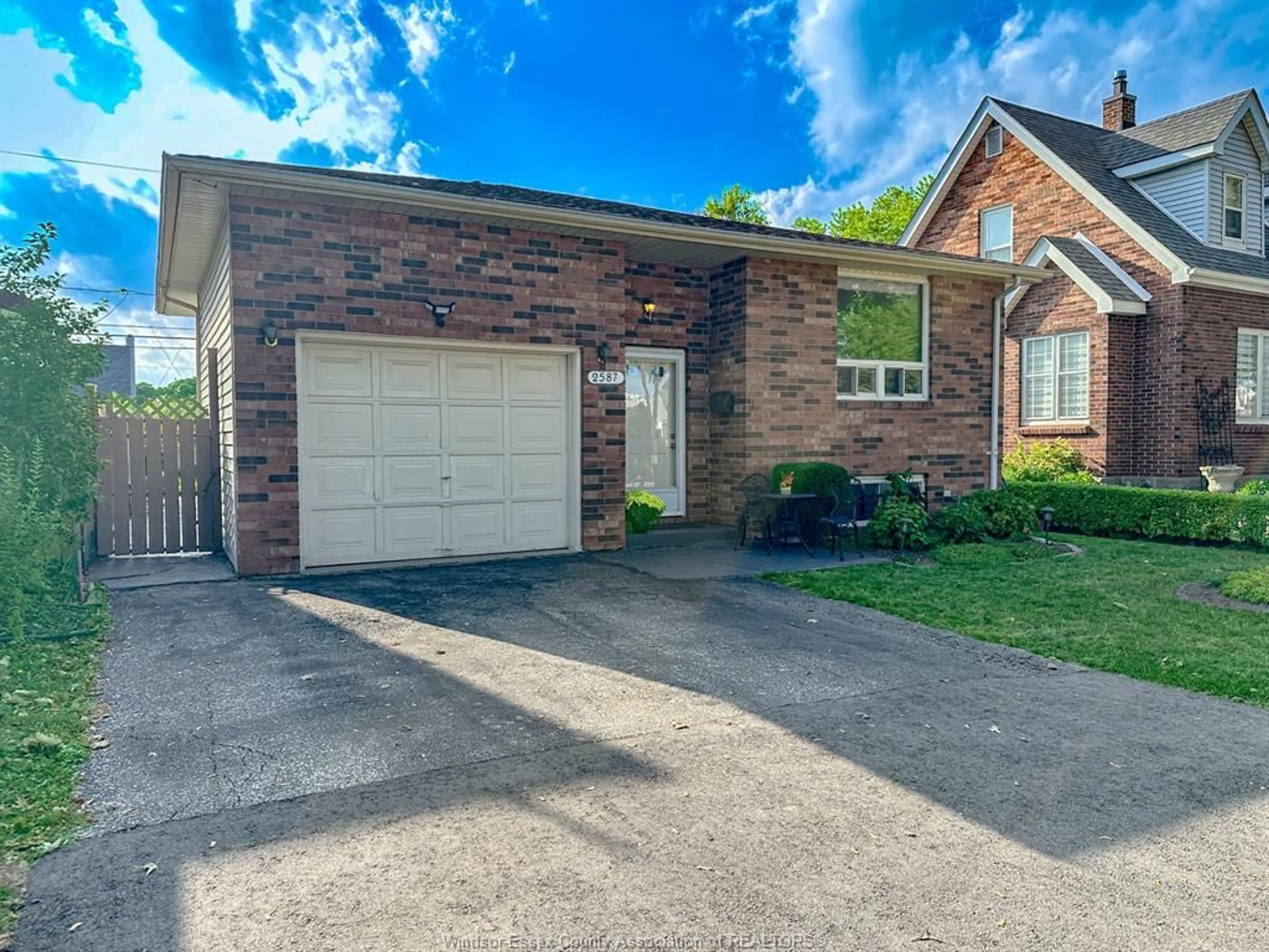 Home with brick exterior material, street for 2587 TURNER, Windsor Ontario N8W 3L2