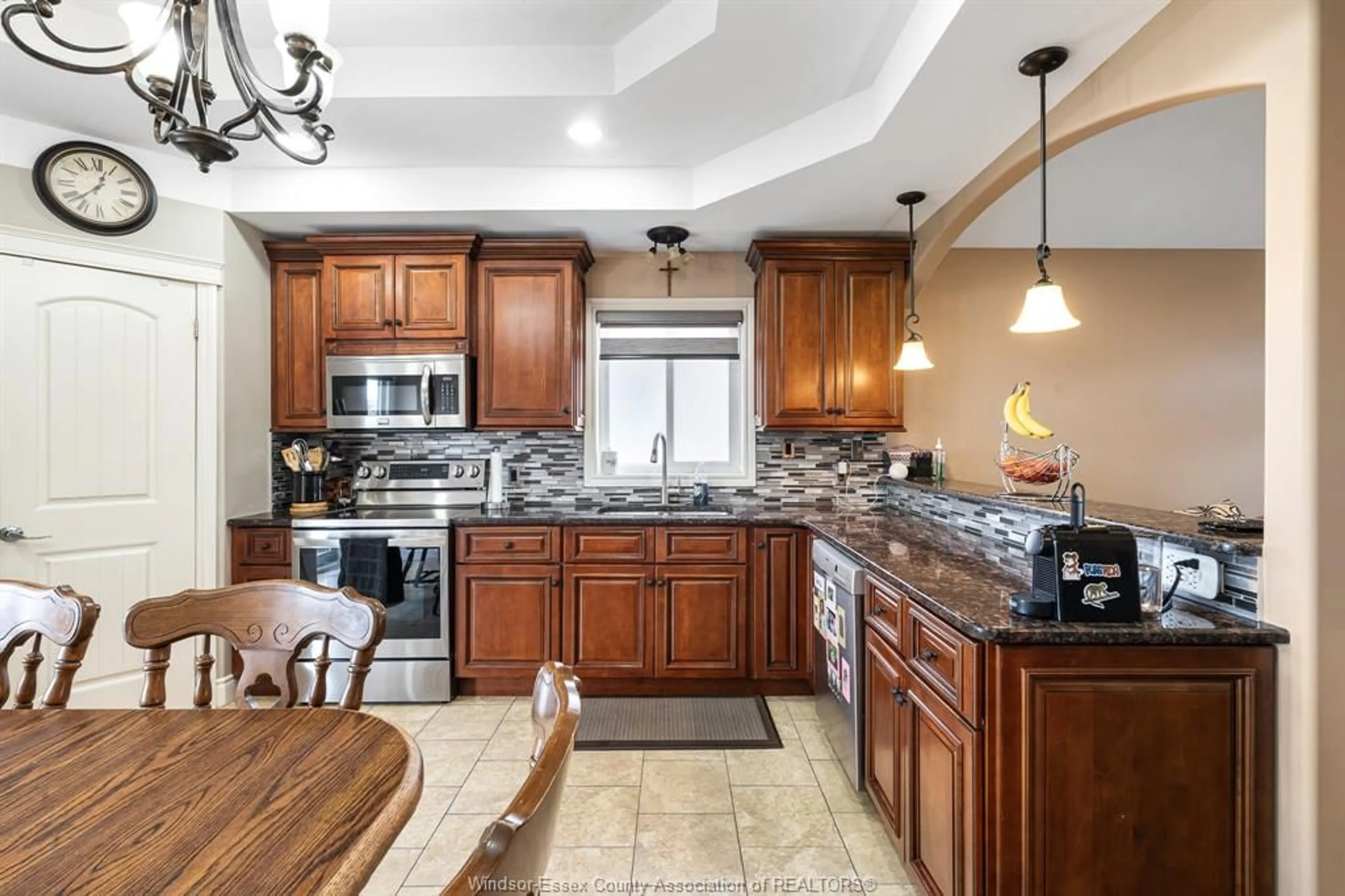 Open concept kitchen, ceramic/tile floor for 4765 BARCELONA, Windsor Ontario N9G 3G1