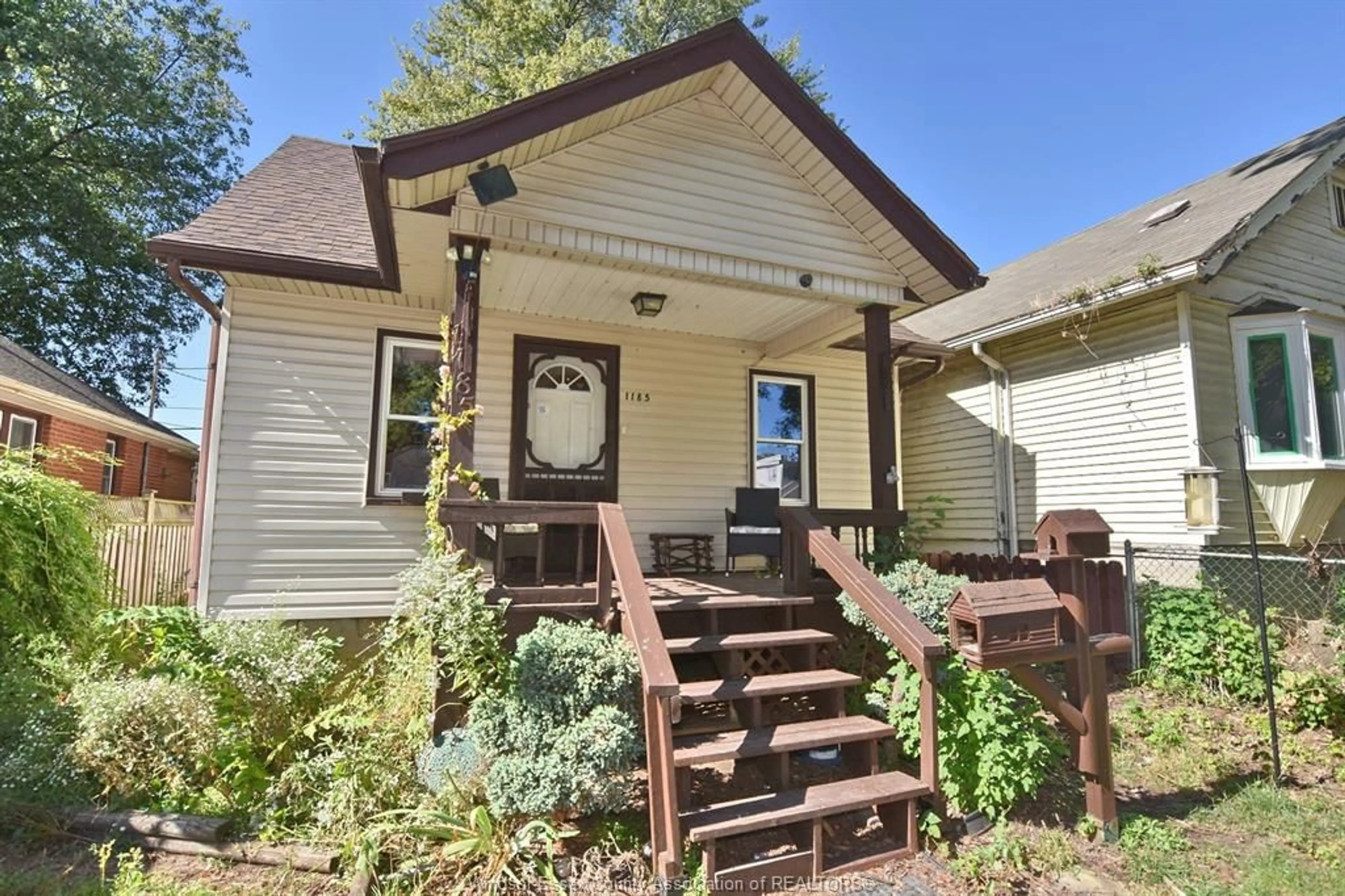 Unknown for 1185 WIGLE, Windsor Ontario N9C 3M9